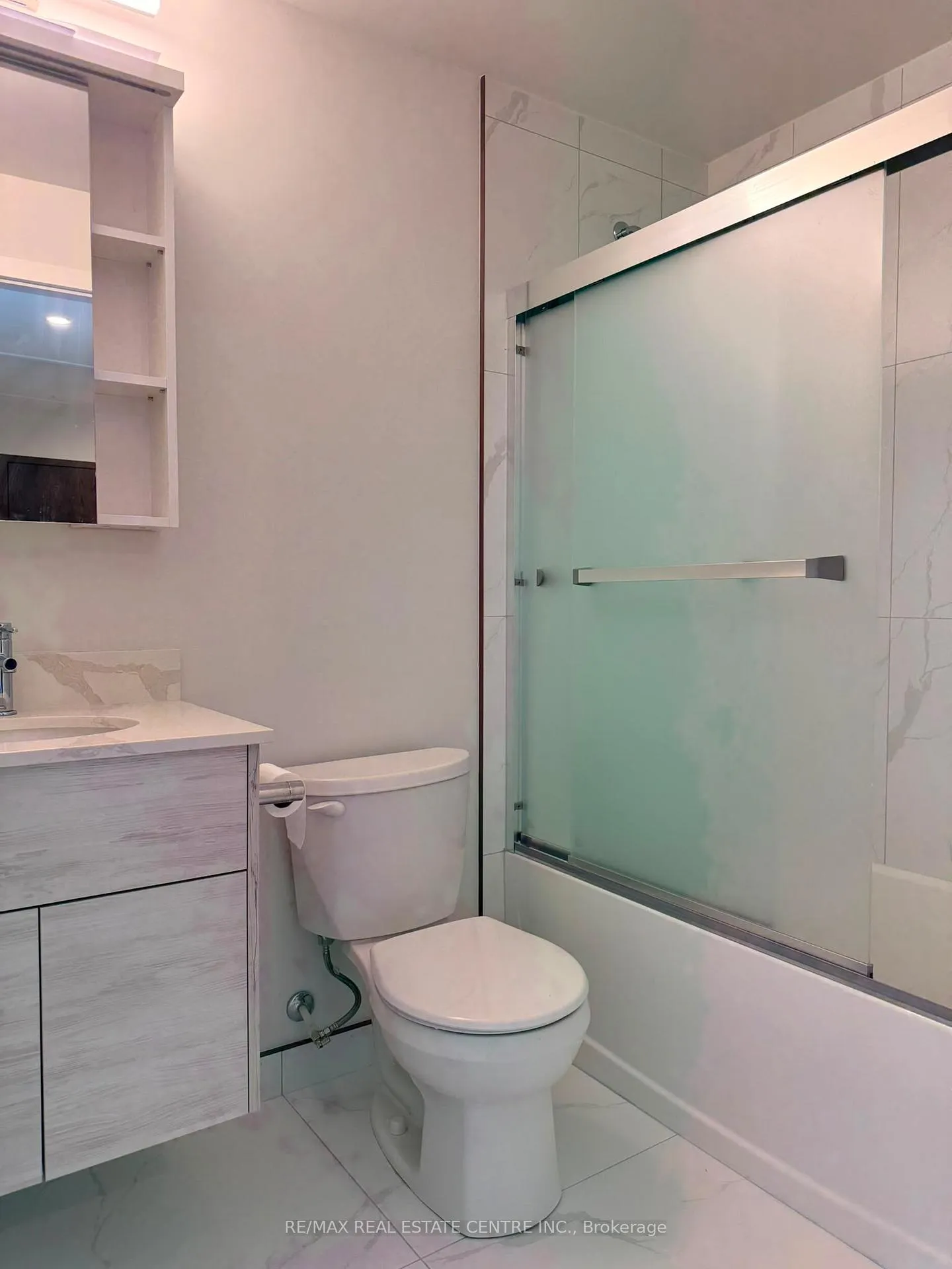 Photo 14 of Unit 3514, 60 Frederick Street, Kitchener, City Commercial Core — HOMEH
