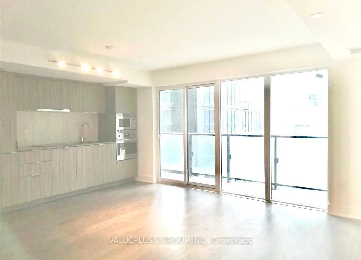 Photo 15 of Unit 601, 955 Bay Street, Toronto, Bay Street Corridor — HOMEH