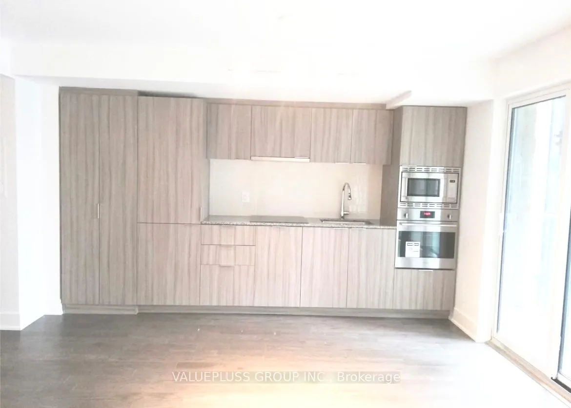 Photo 16 of Unit 601, 955 Bay Street, Toronto, Bay Street Corridor — HOMEH