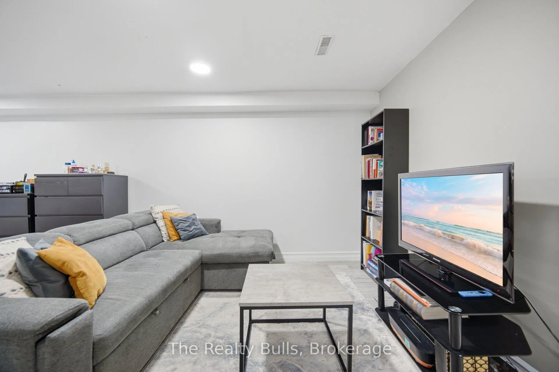 Photo 25 of 38 Thorntree Crescent, Brampton, Fletcher's Creek South — HOMEH