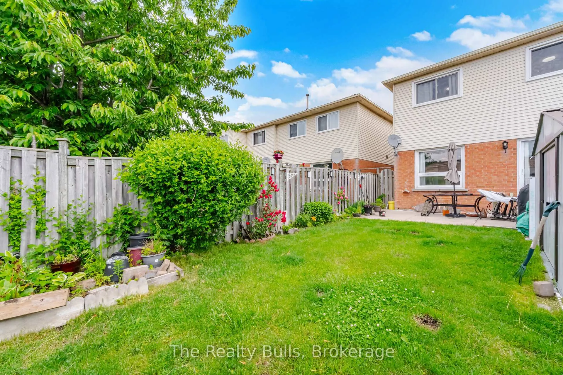 Photo 28 of 38 Thorntree Crescent, Brampton, Fletcher's Creek South — HOMEH