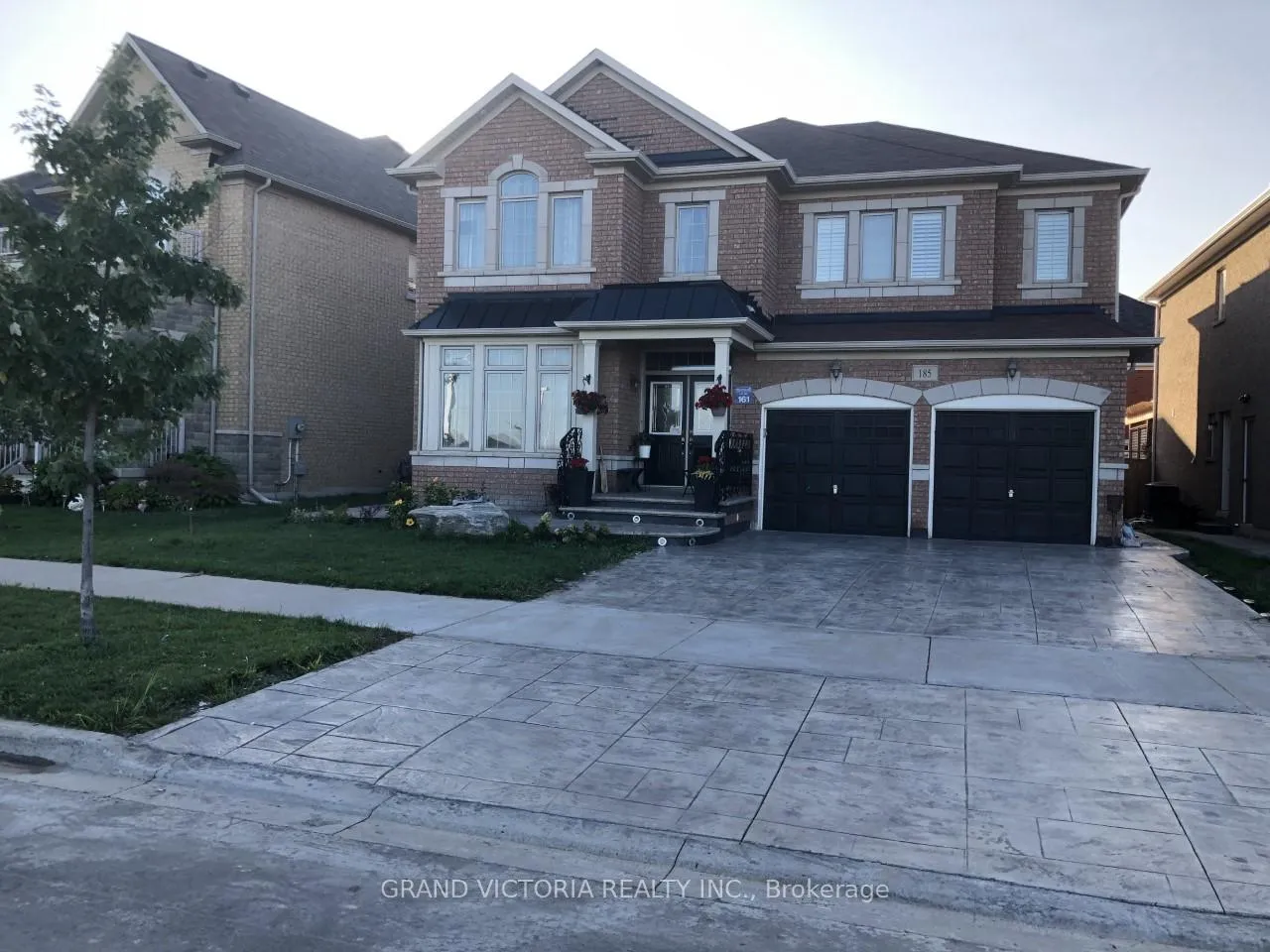 Photo 1 of Lower 185 Skinner Road, Hamilton, Waterdown — HOMEH