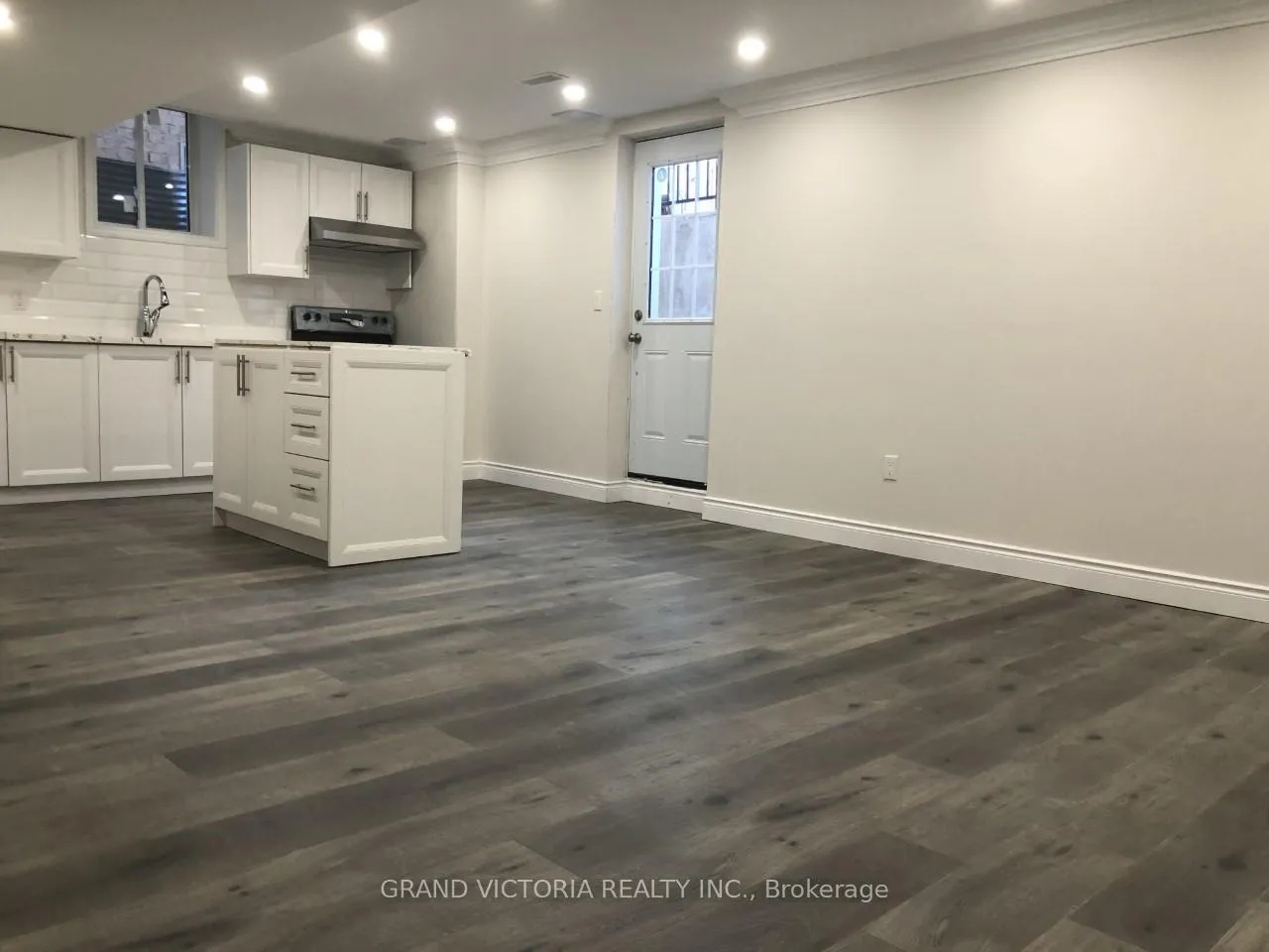 Photo 9 of Lower 185 Skinner Road, Hamilton, Waterdown — HOMEH