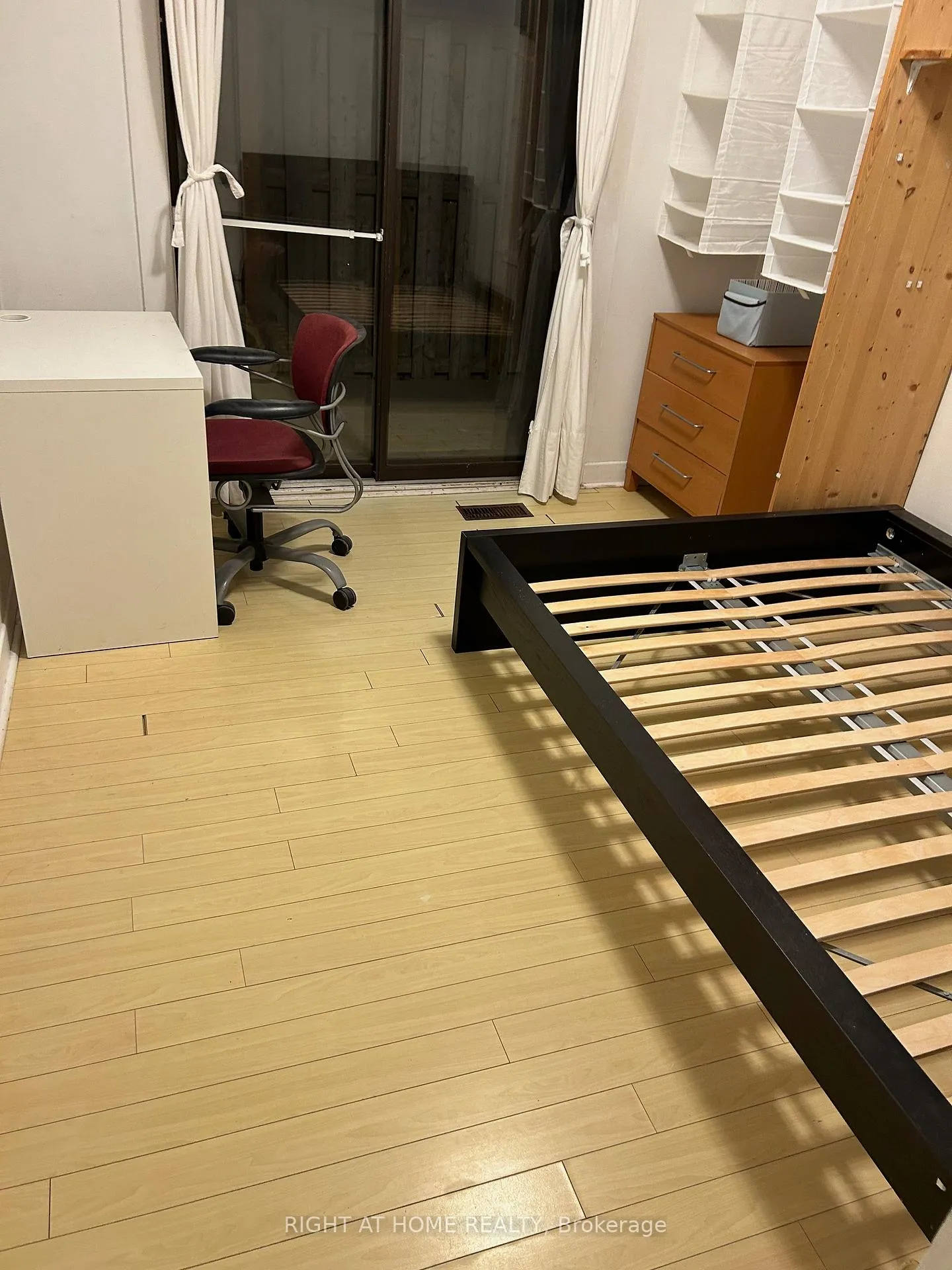 Photo 9 of Unit B, 210 Mccaul Street, Toronto, Kensington-Chinatown — HOMEH