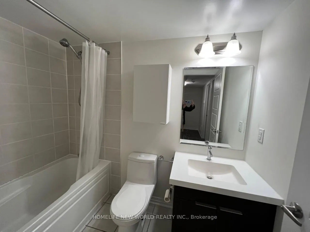Photo 8 of Unit 5, 163 William Duncan Road, North York, Downsview-Roding-CFB — HOMEH