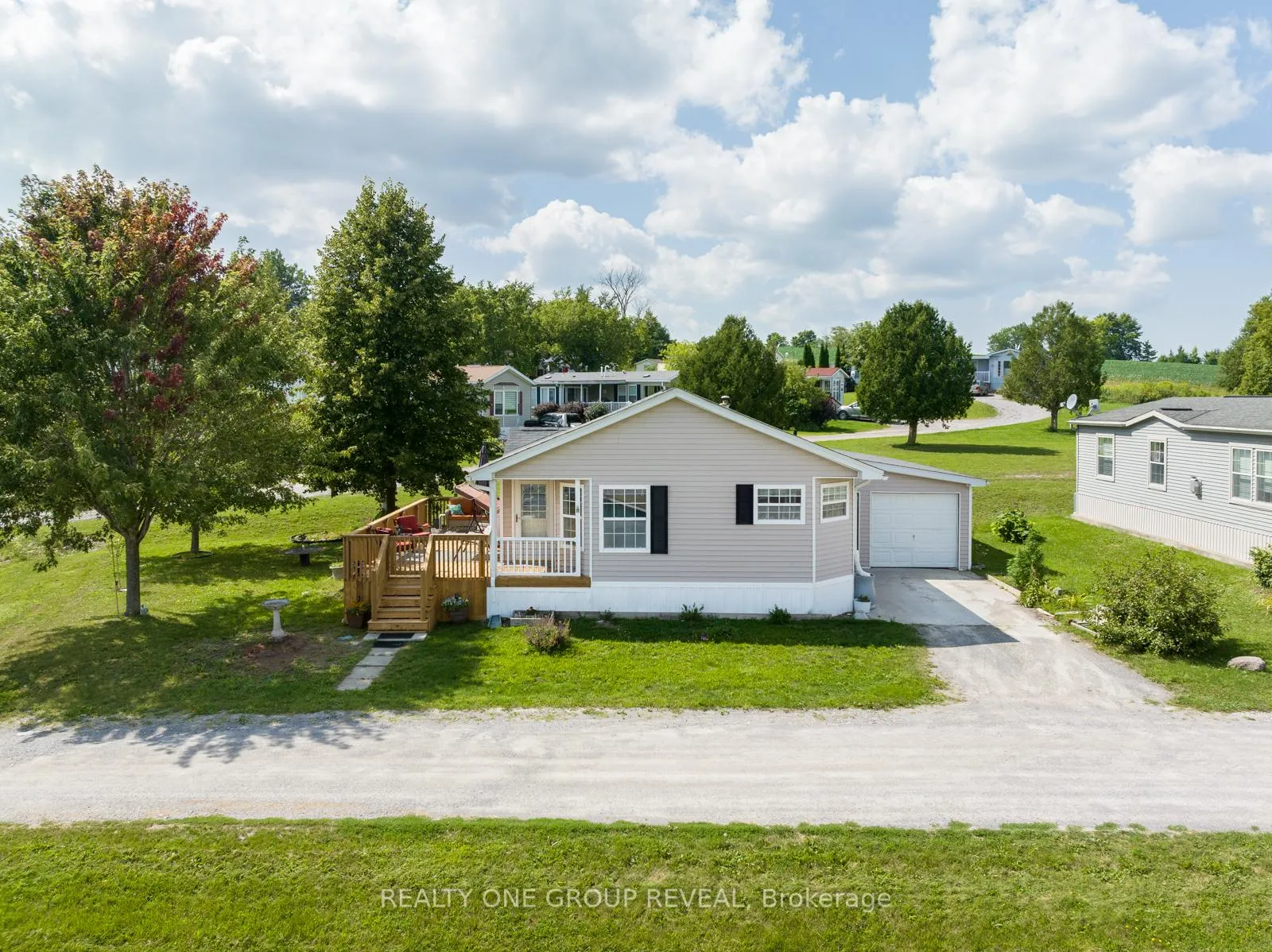 Front of Unit 37, 152 Concession Road 11 W