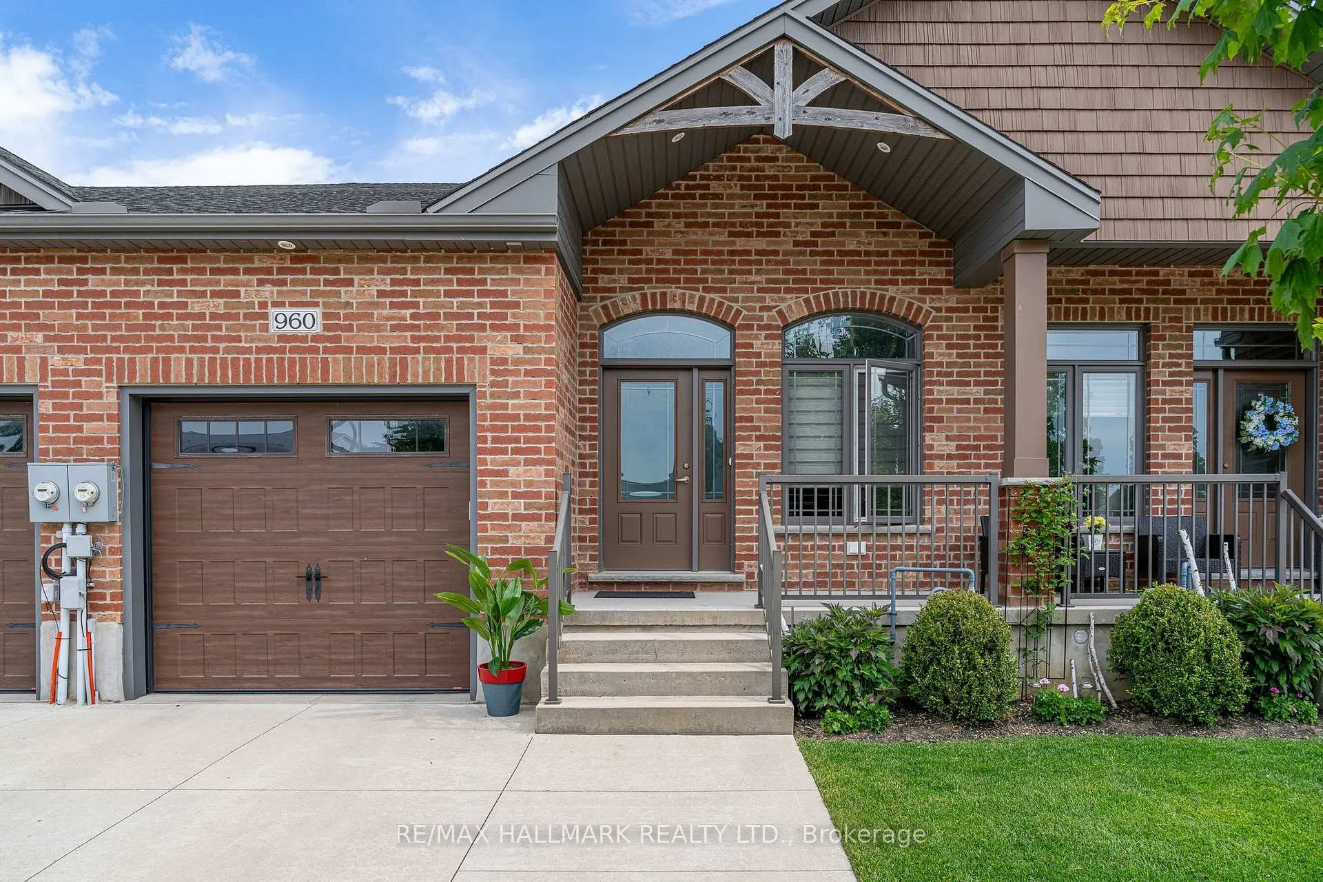 Photo 2 of 960 17TH Street E, Owen Sound — HOMEH