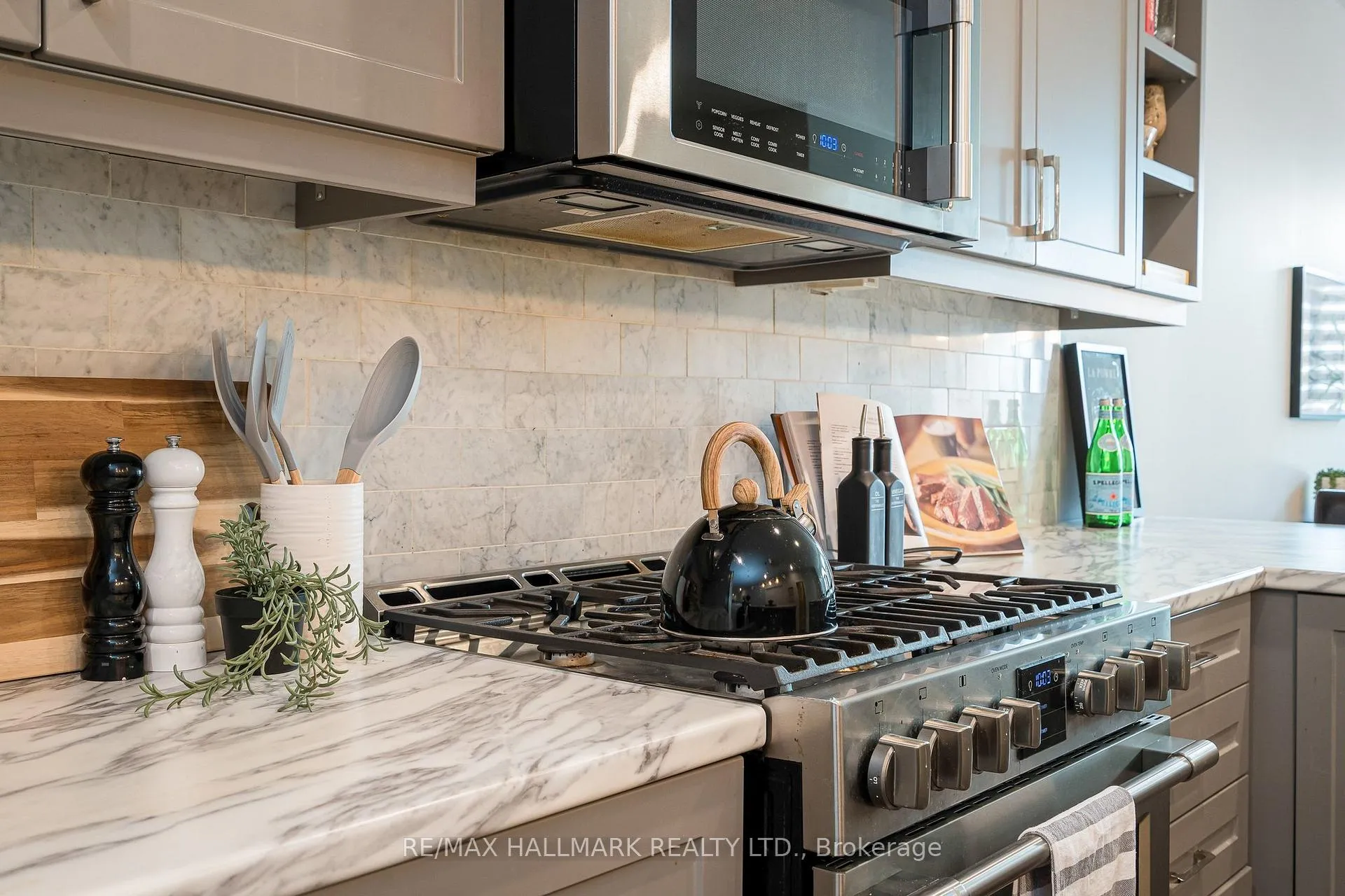 Photo 13 of 960 17TH Street E, Owen Sound — HOMEH