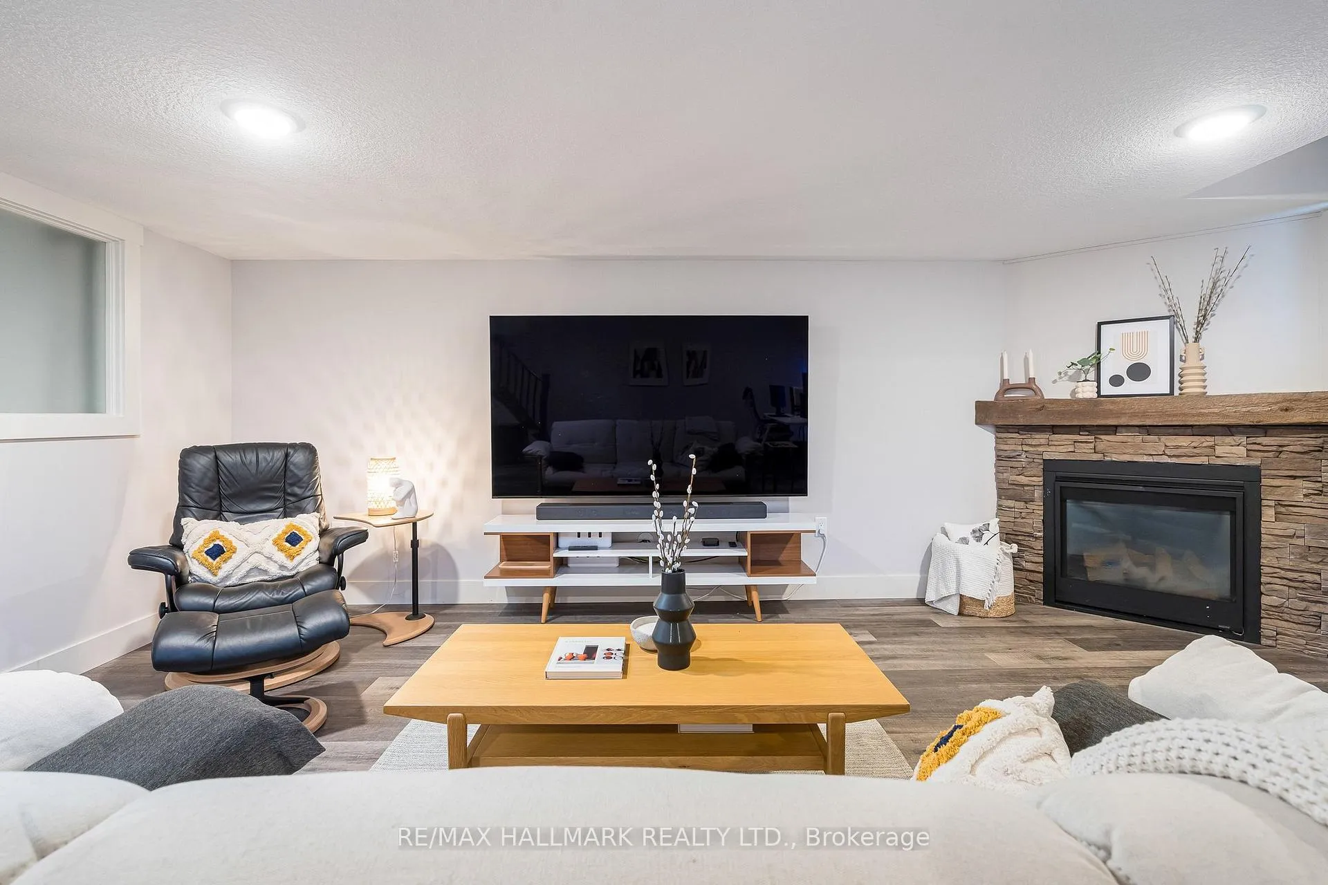 Photo 32 of 960 17TH Street E, Owen Sound — HOMEH