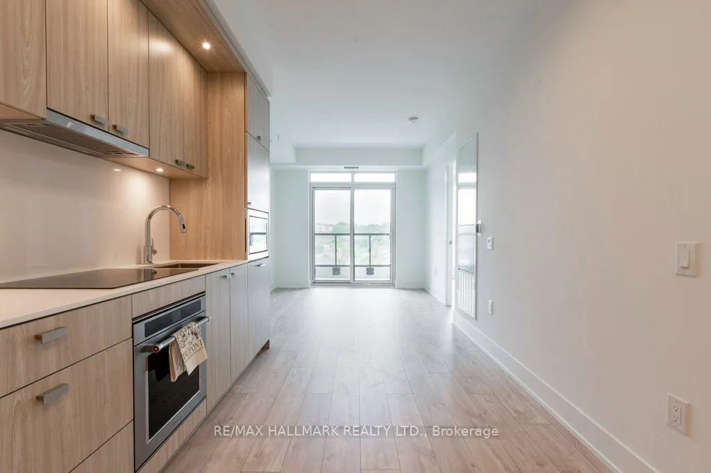Photo 4 of Unit 722, 858 Dupont Street, Toronto, Dovercourt-Wallace Emerson-Junction — HOMEH
