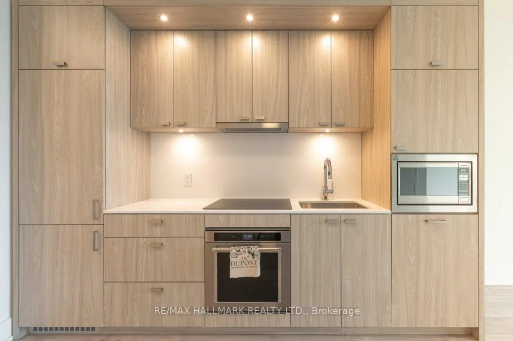 Photo 5 of Unit 722, 858 Dupont Street, Toronto, Dovercourt-Wallace Emerson-Junction — HOMEH