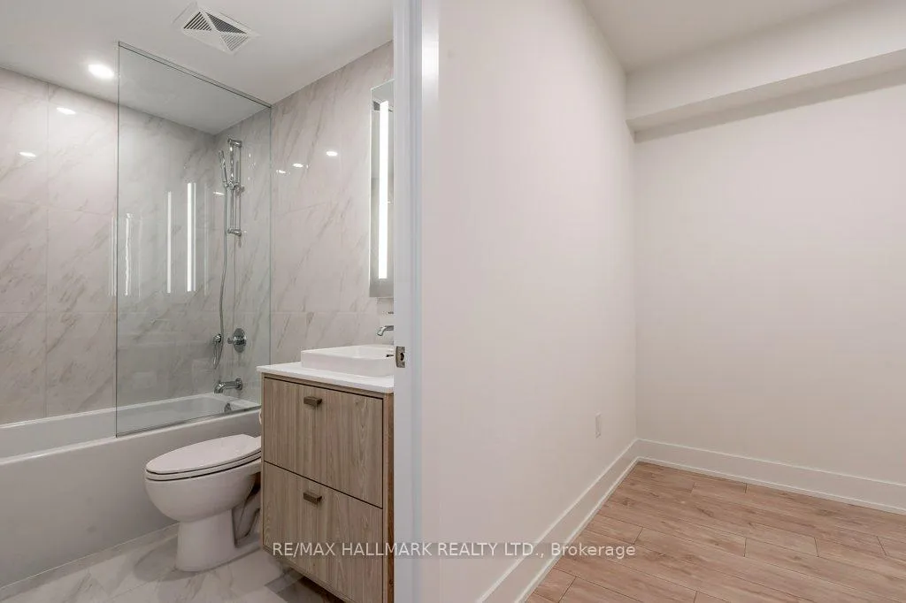 Photo 7 of Unit 722, 858 Dupont Street, Toronto, Dovercourt-Wallace Emerson-Junction — HOMEH