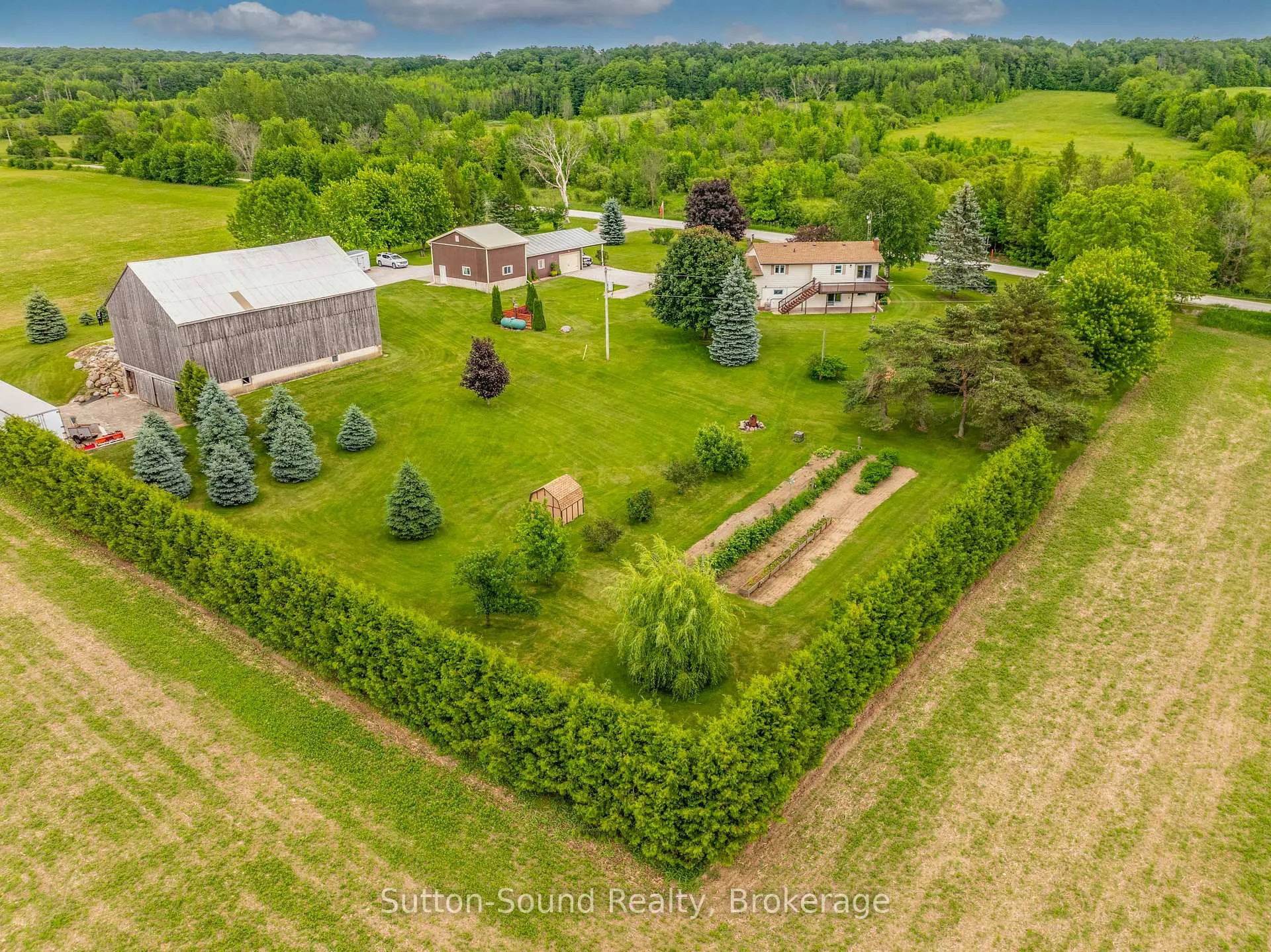 Photo 5 of 244363 22 Side Road, Meaford — HOMEH