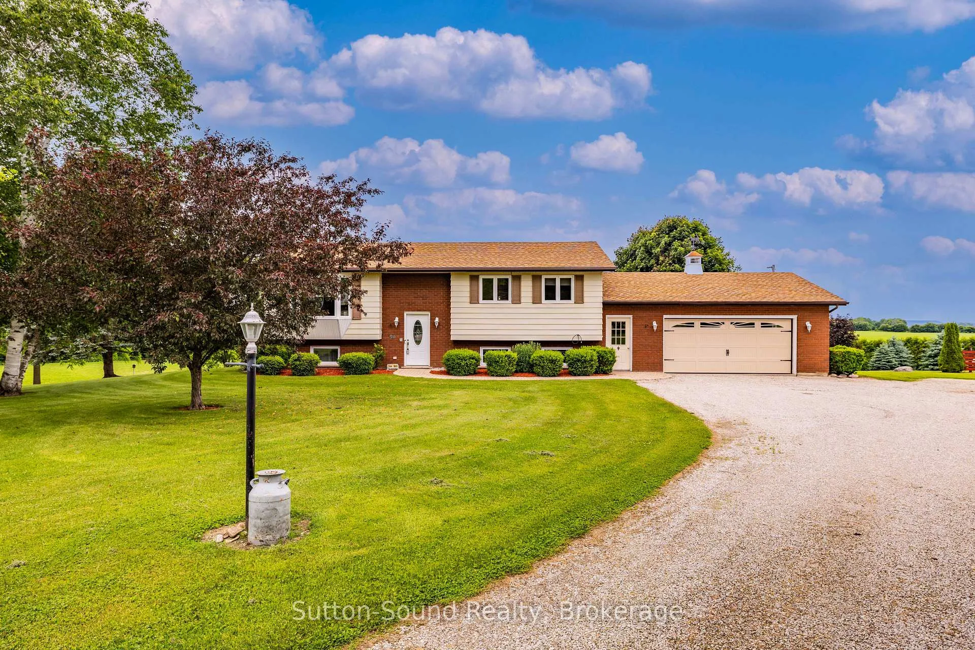 Photo 6 of 244363 22 Side Road, Meaford — HOMEH