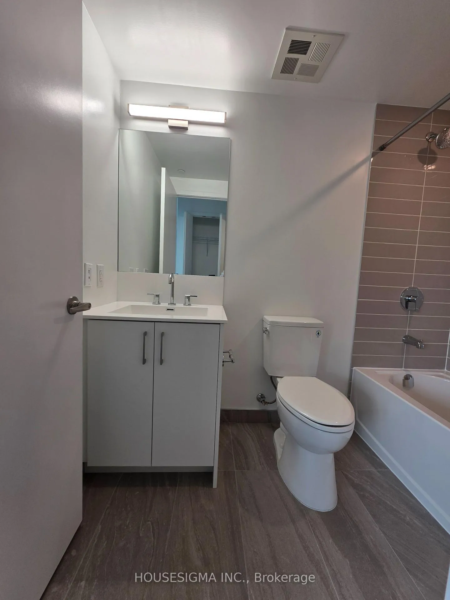 Photo 37 of Unit 607, 4010 Eglinton Avenue W, Etobicoke, Humber Heights — HOMEH