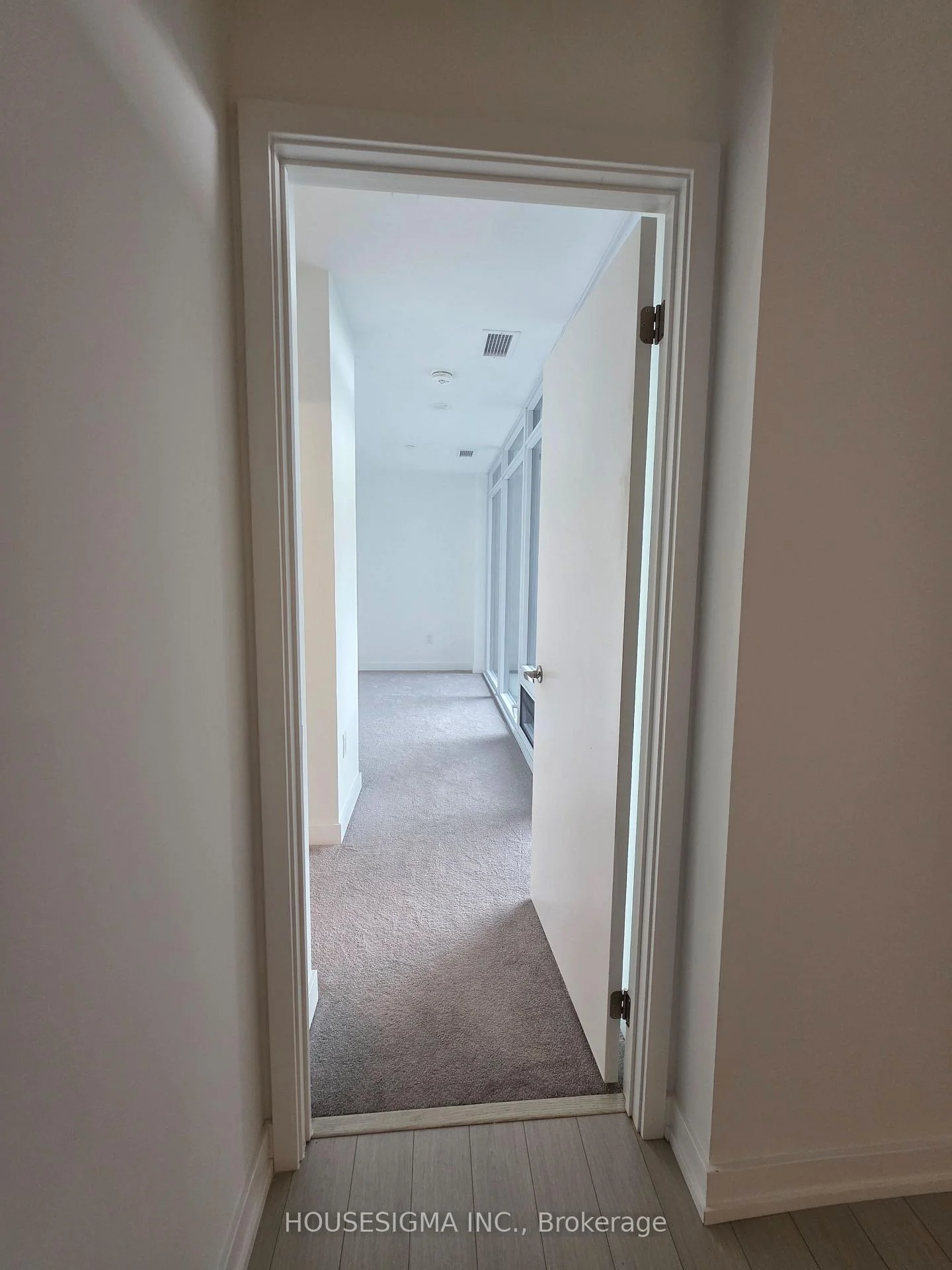 Photo 5 of Unit 607, 4010 Eglinton Avenue W, Etobicoke, Humber Heights — HOMEH