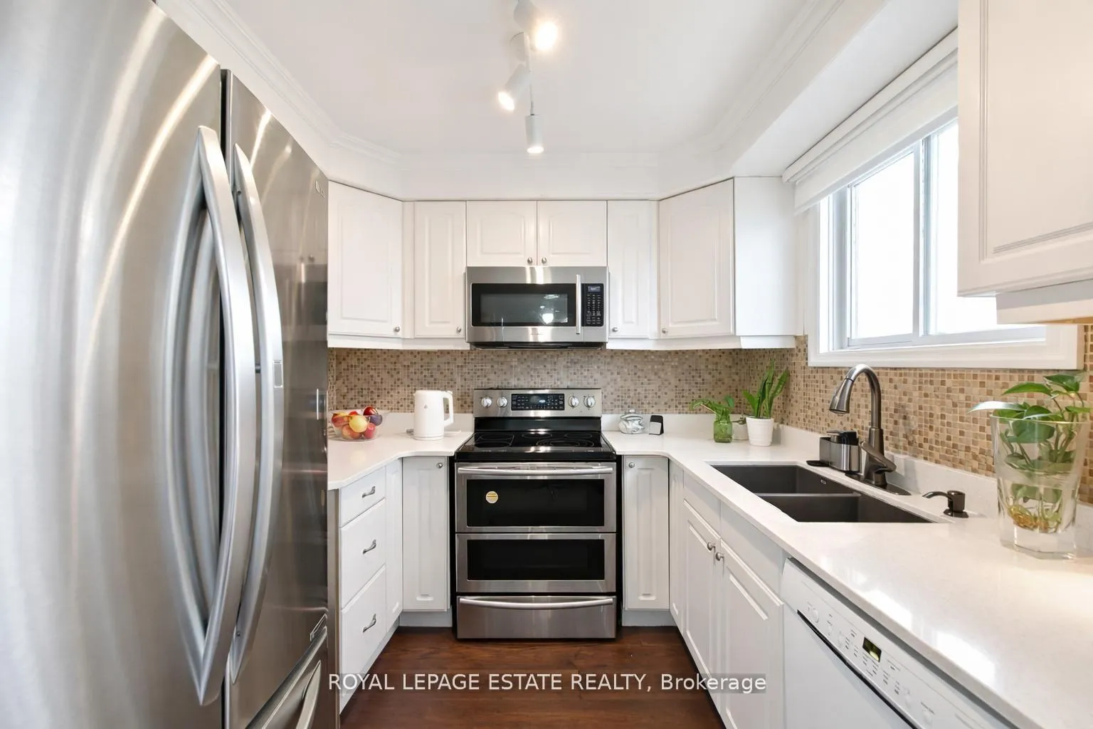 Photo 13 of 130 William Stephenson Drive, Whitby, Blue Grass Meadows — HOMEH
