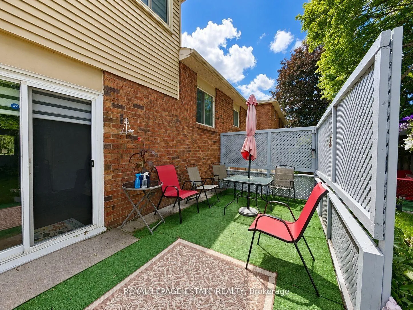 Photo 33 of 130 William Stephenson Drive, Whitby, Blue Grass Meadows — HOMEH