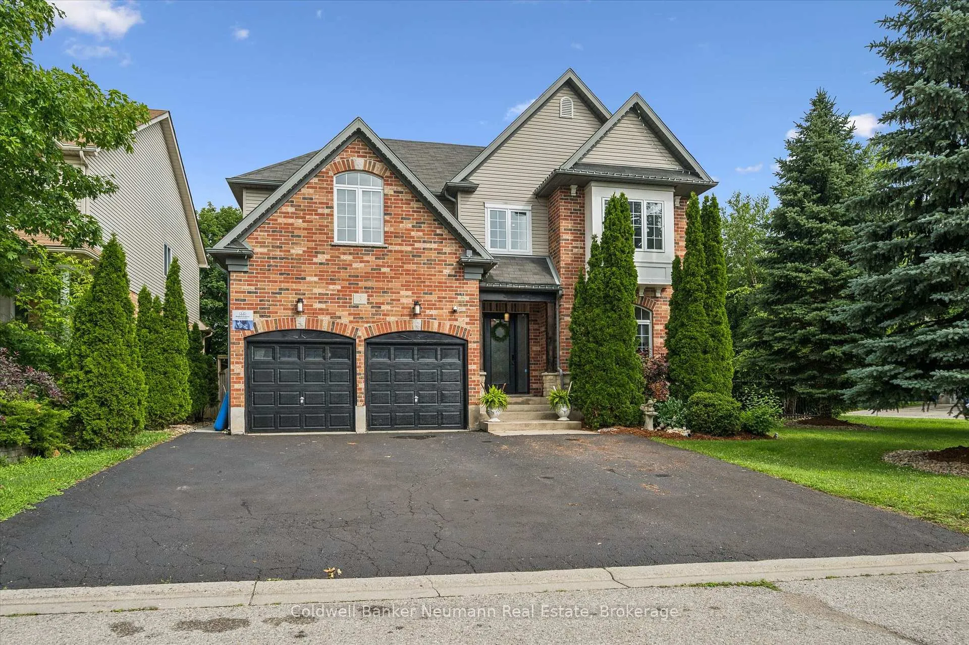 Photo 1 of 3 Truesdale Crescent, Guelph, Kortright West — HOMEH