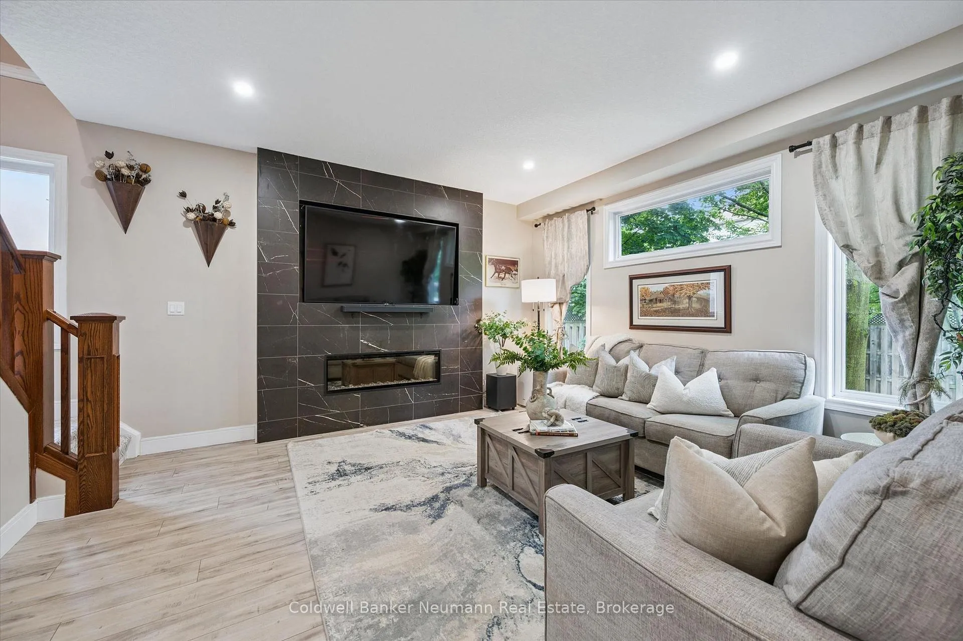 Photo 13 of 3 Truesdale Crescent, Guelph, Kortright West — HOMEH