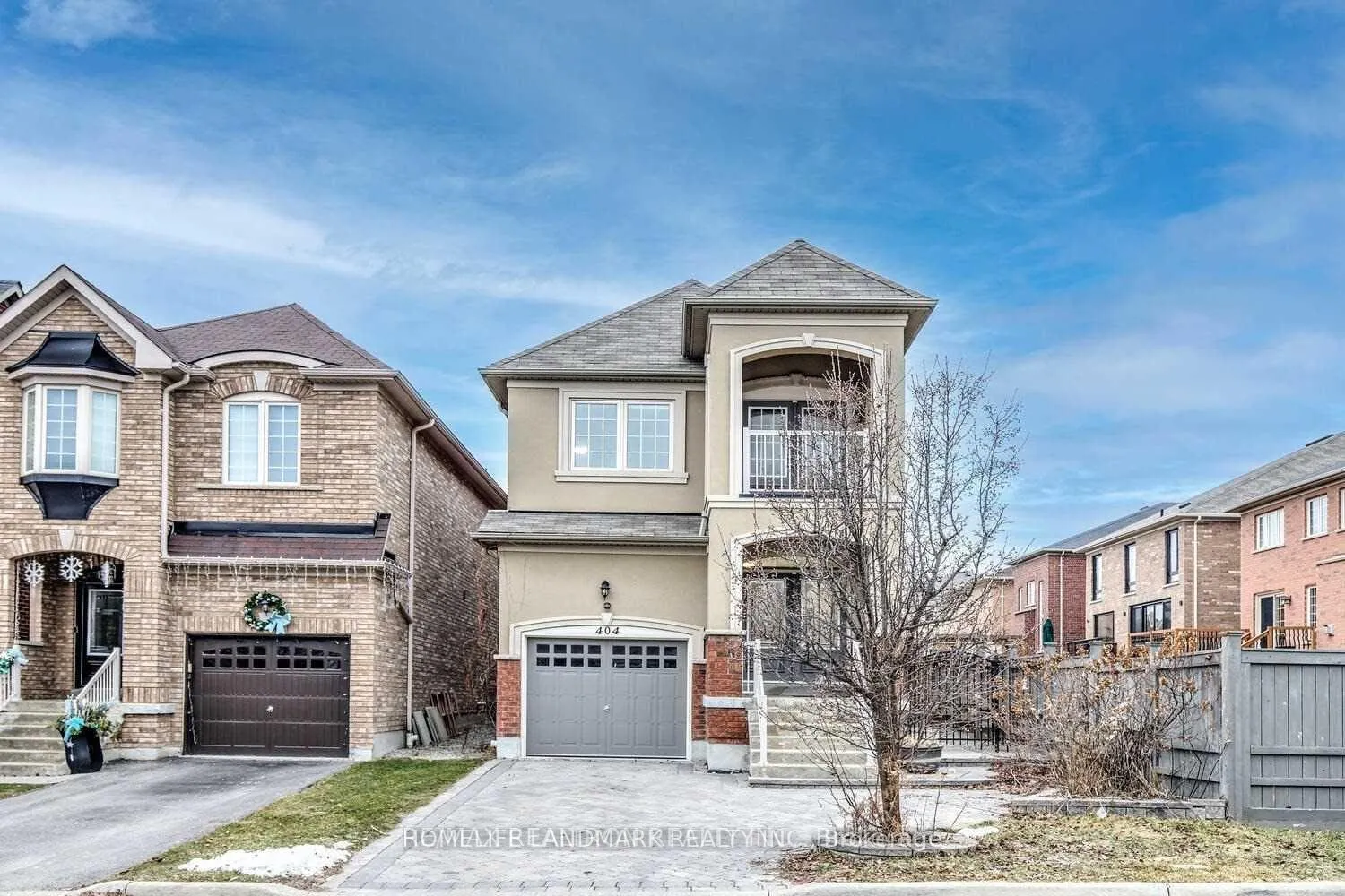 Photo 1 of 404 Lady Nadia Drive E, Vaughan, Patterson — HOMEH