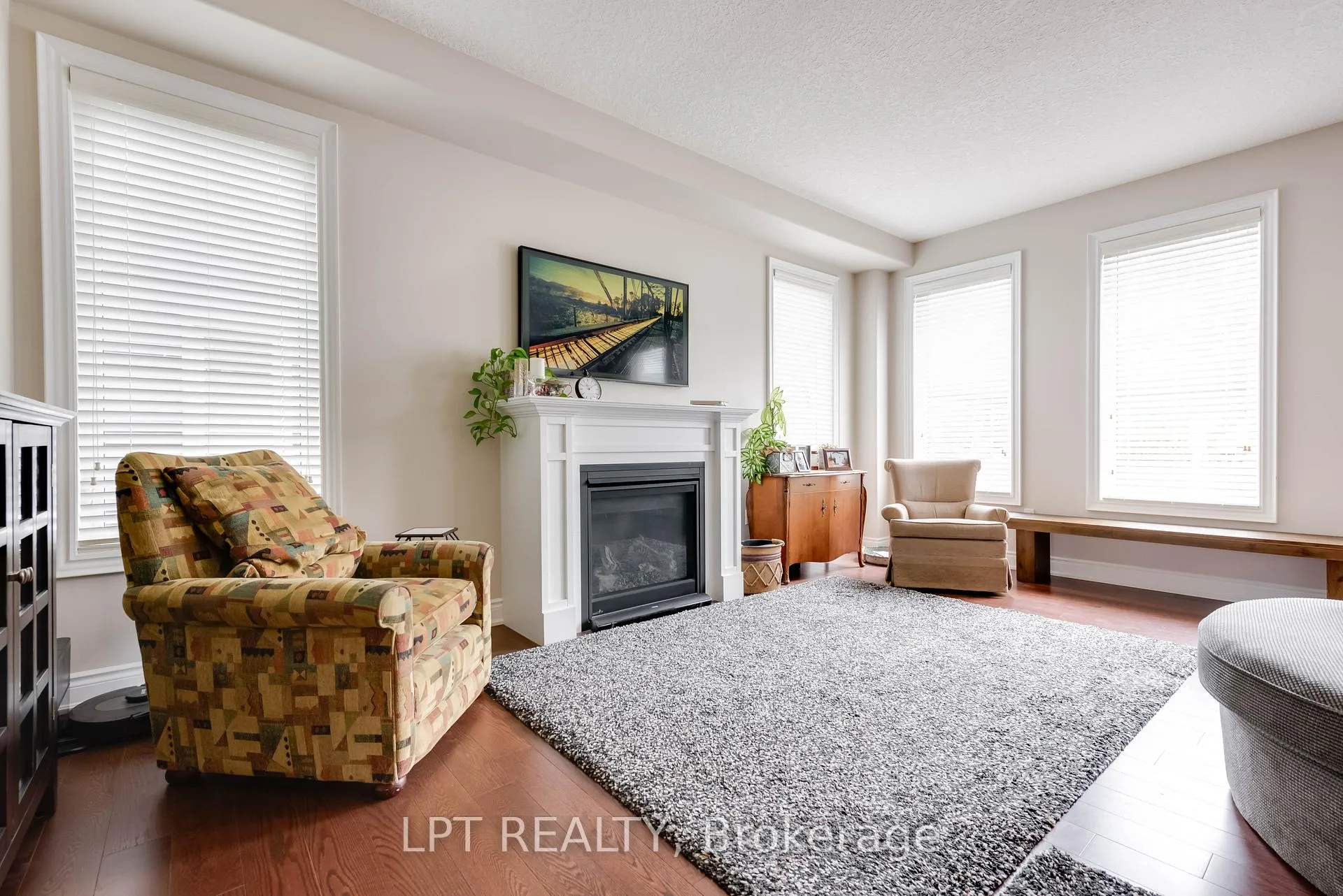 Photo 4 of 37 Wilson Street, Collingwood — HOMEH