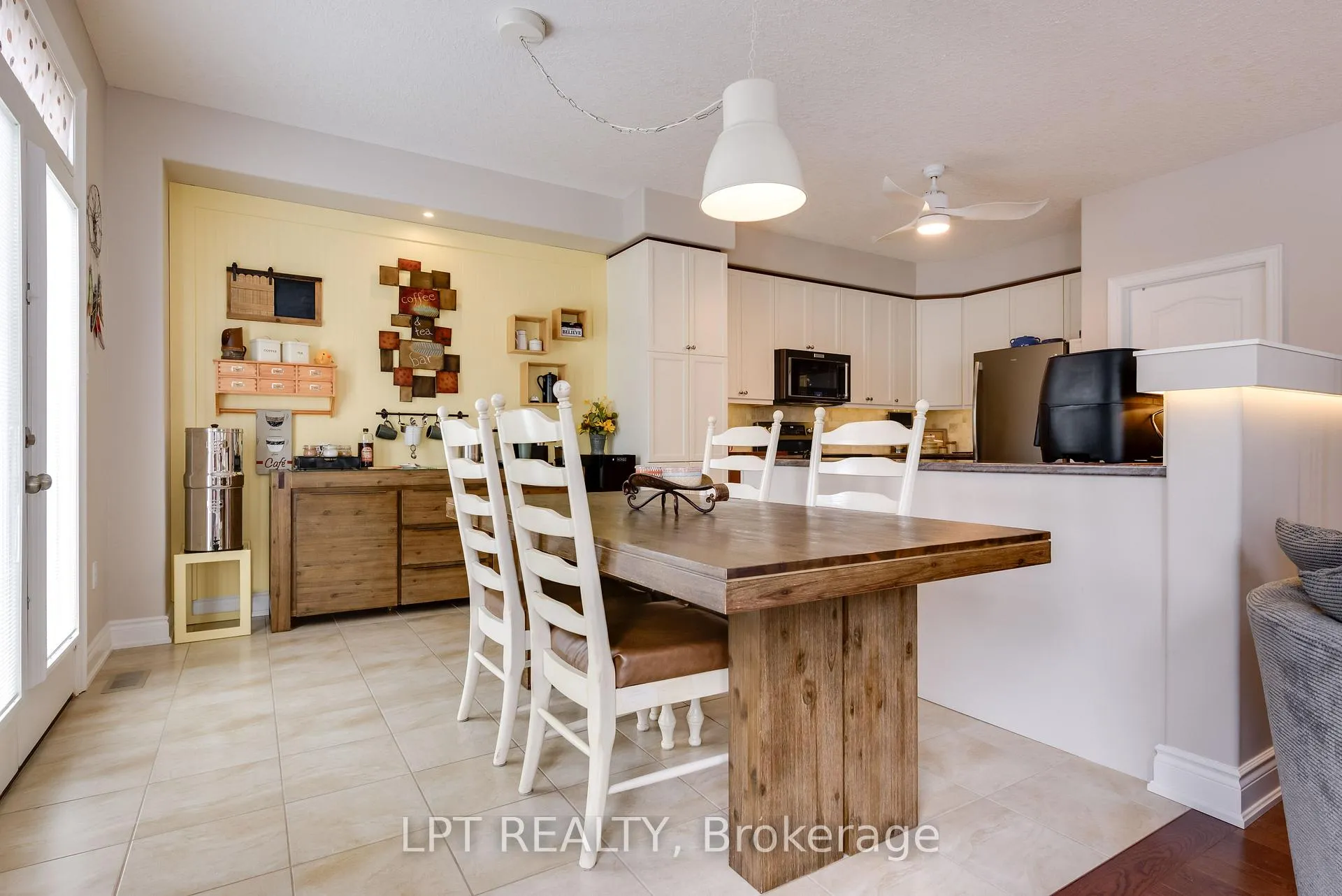 Photo 11 of 37 Wilson Street, Collingwood — HOMEH