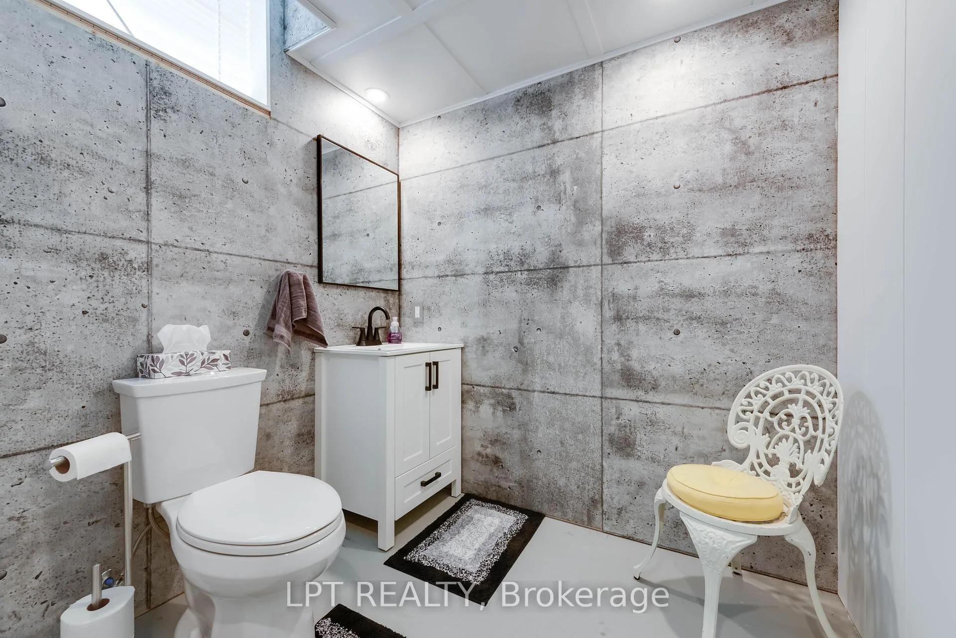 Photo 30 of 37 Wilson Street, Collingwood — HOMEH
