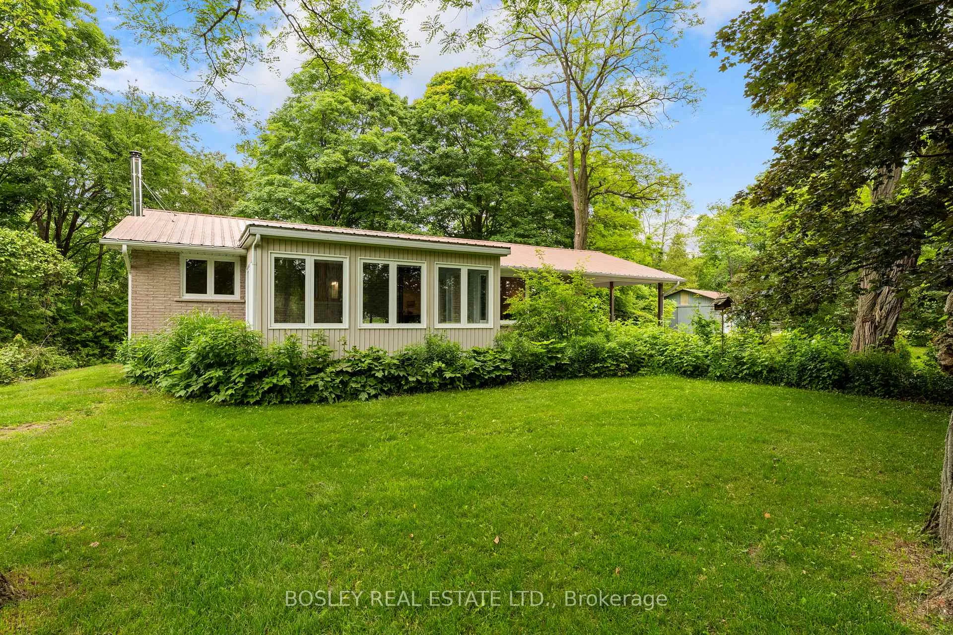 Photo 5 of 77446 Orchard Line, Central Huron, Goderich — HOMEH