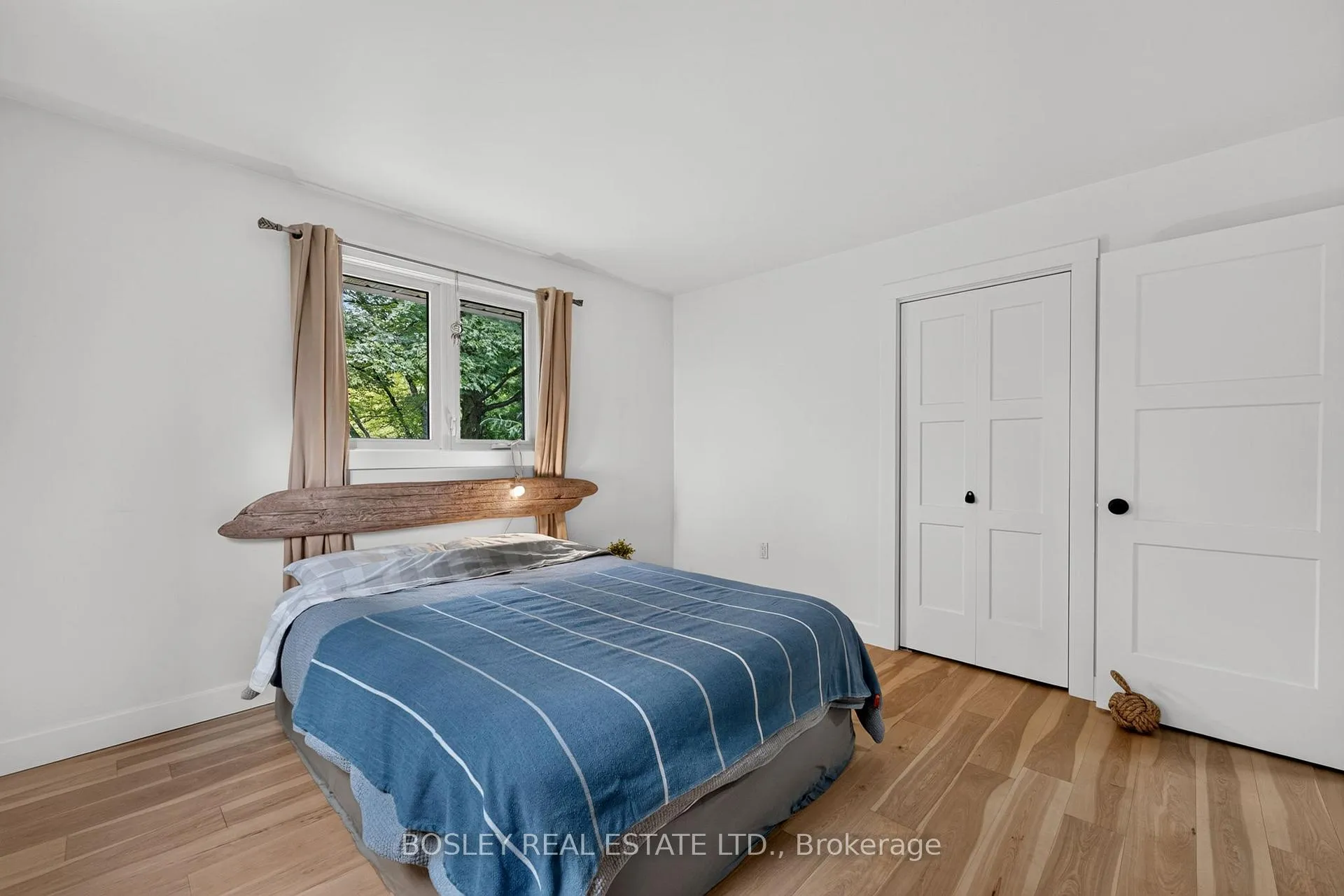 Photo 23 of 77446 Orchard Line, Central Huron, Goderich — HOMEH