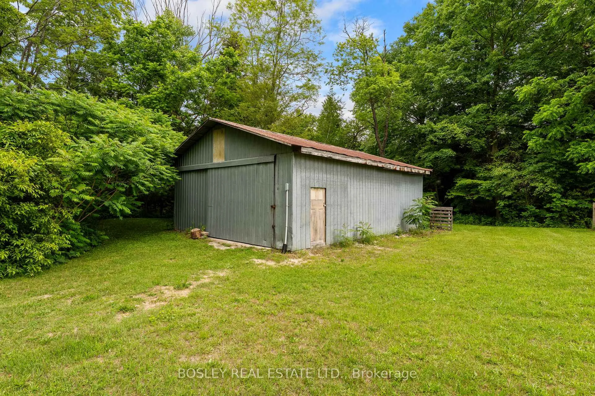 Photo 39 of 77446 Orchard Line, Central Huron, Goderich — HOMEH