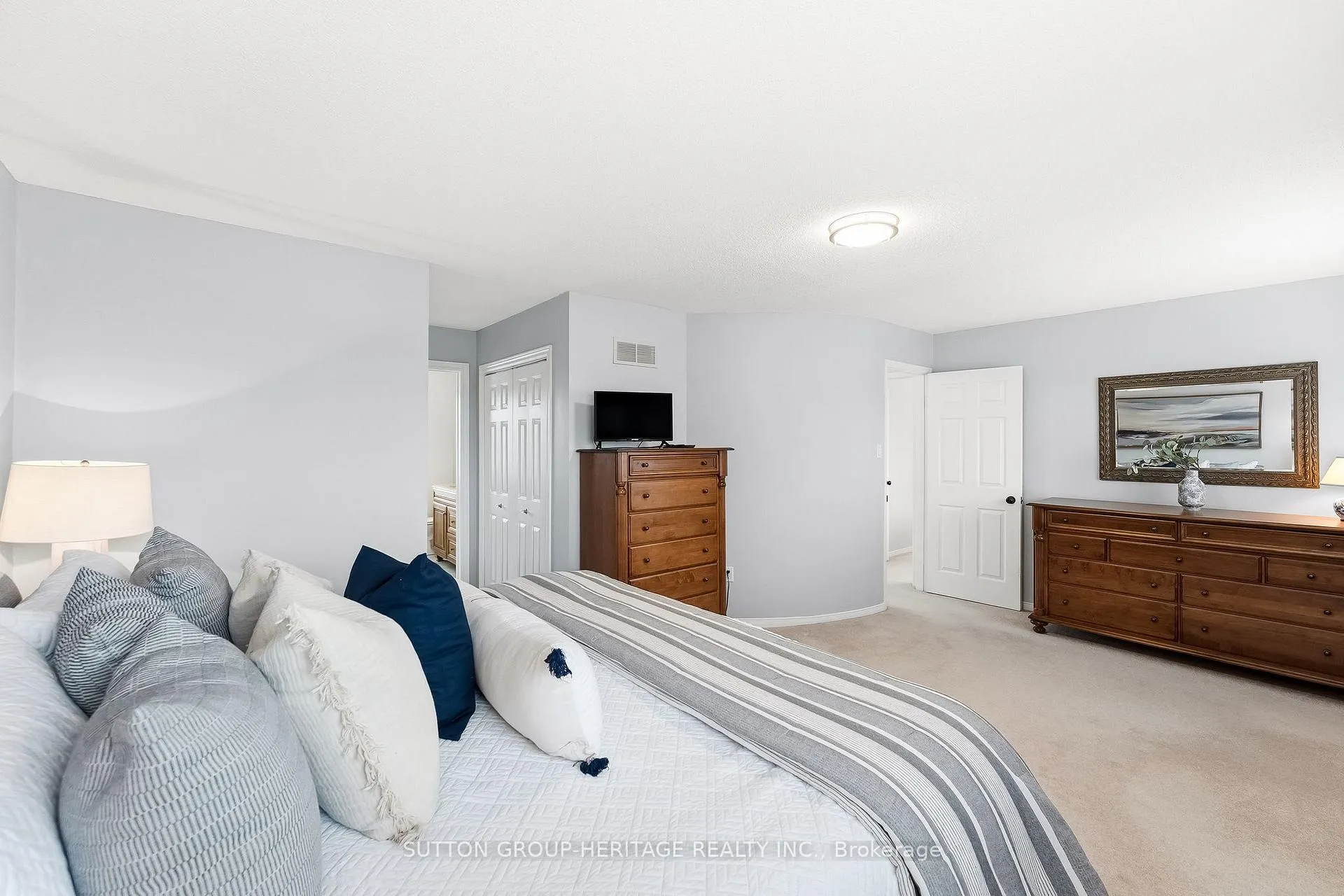 Photo 25 of 42 Ritchie Avenue, Ajax, Central — HOMEH