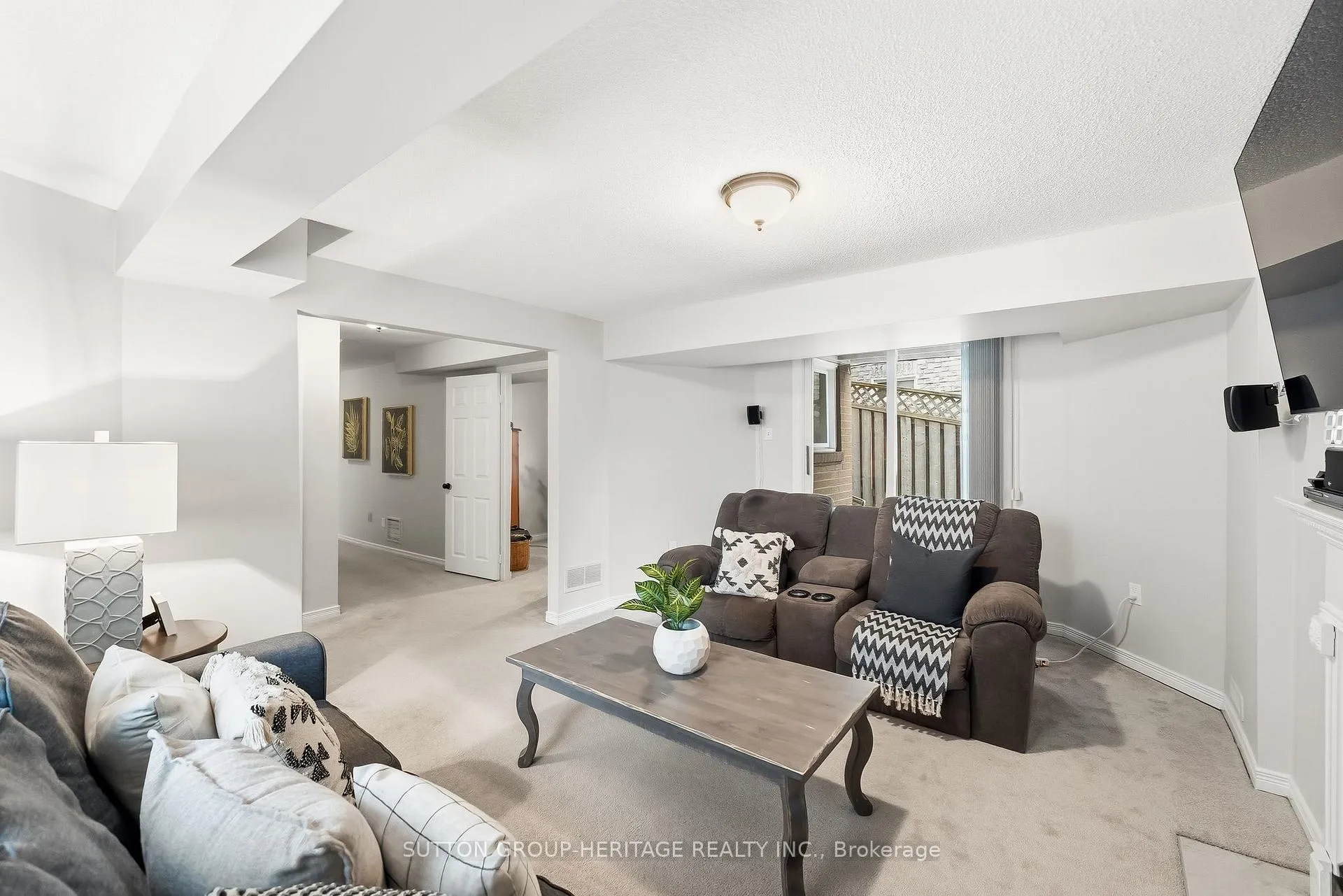 Photo 36 of 42 Ritchie Avenue, Ajax, Central — HOMEH