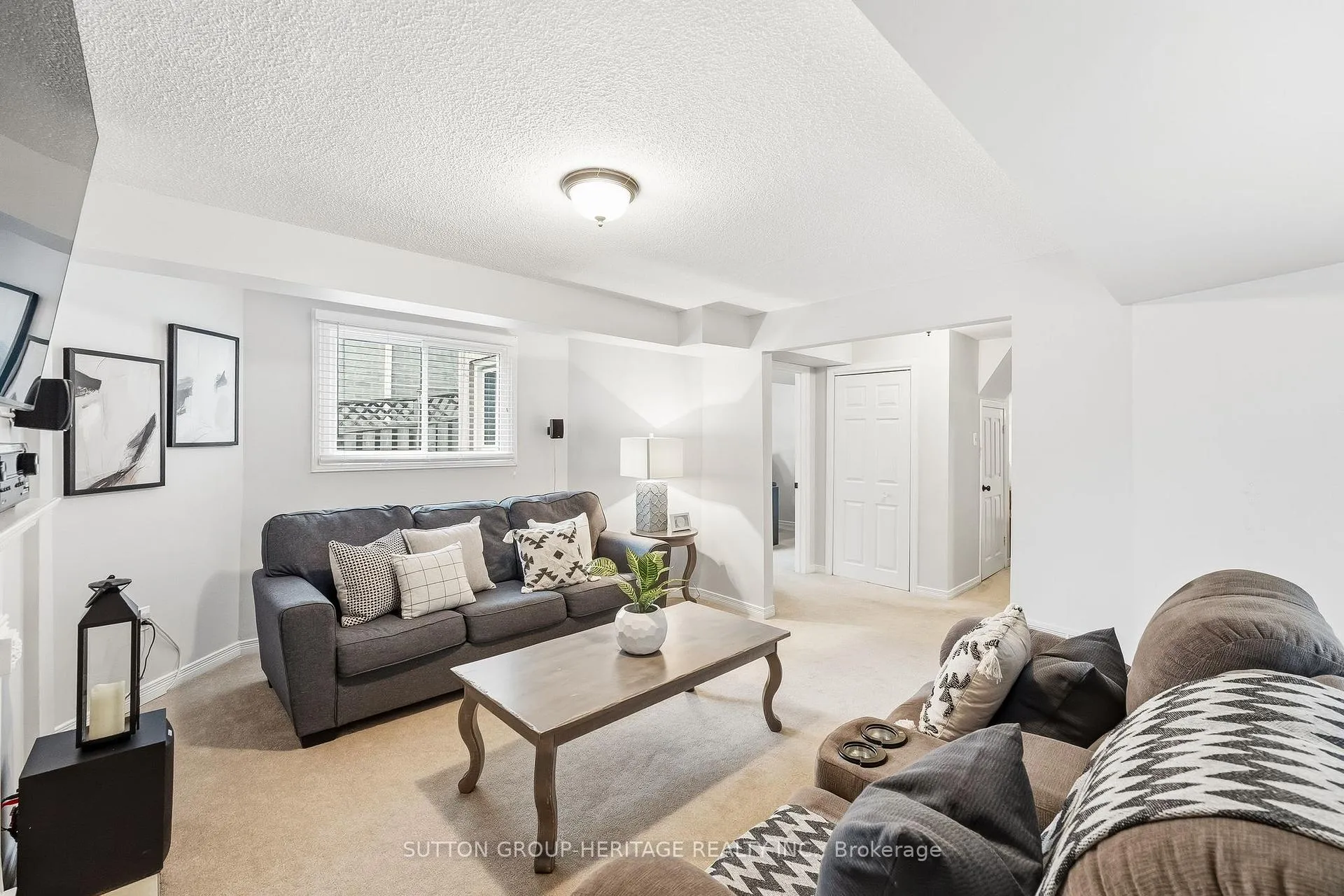 Photo 37 of 42 Ritchie Avenue, Ajax, Central — HOMEH
