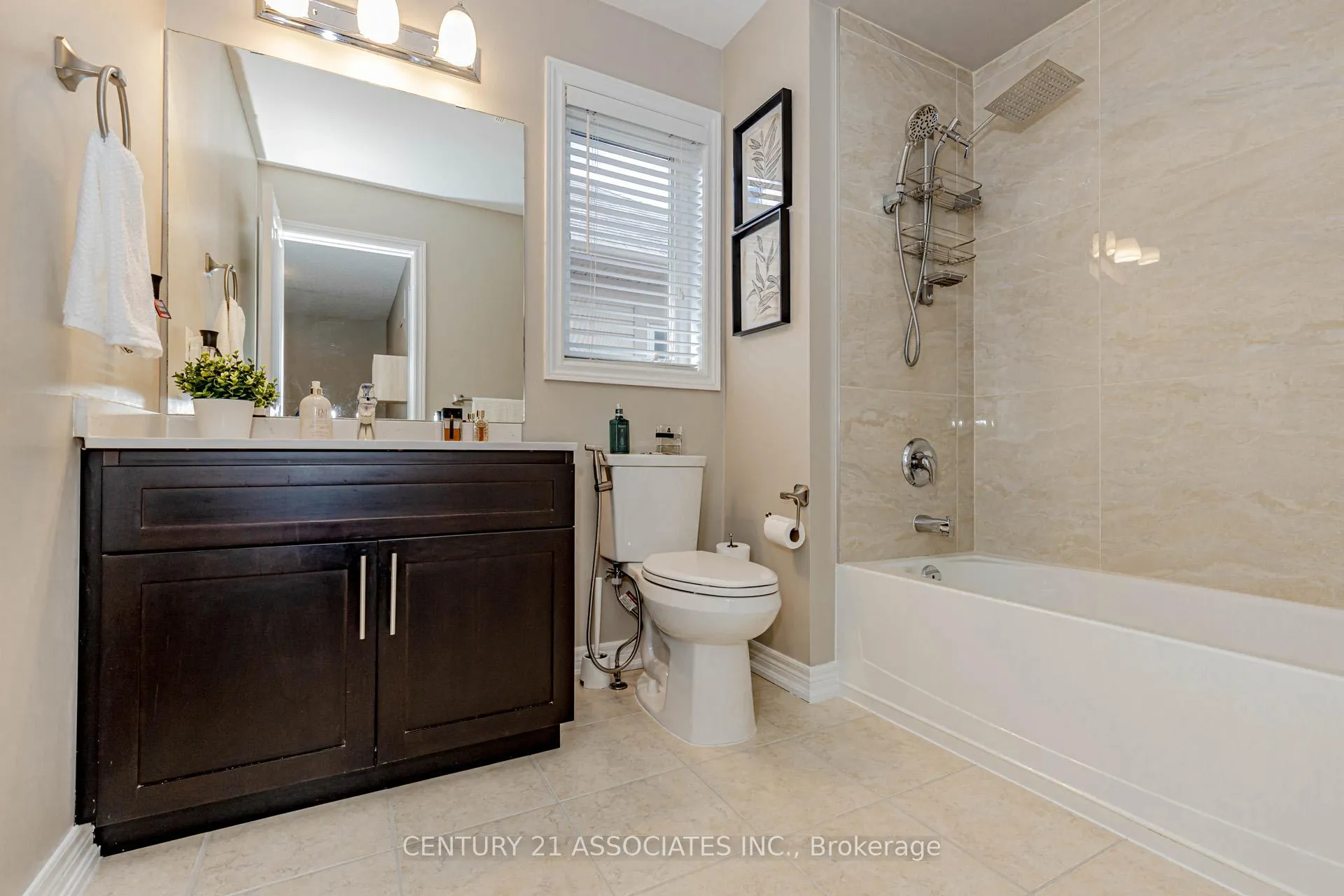 Photo 17 of 4622 Keystone Crescent, Burlington, Alton — HOMEH