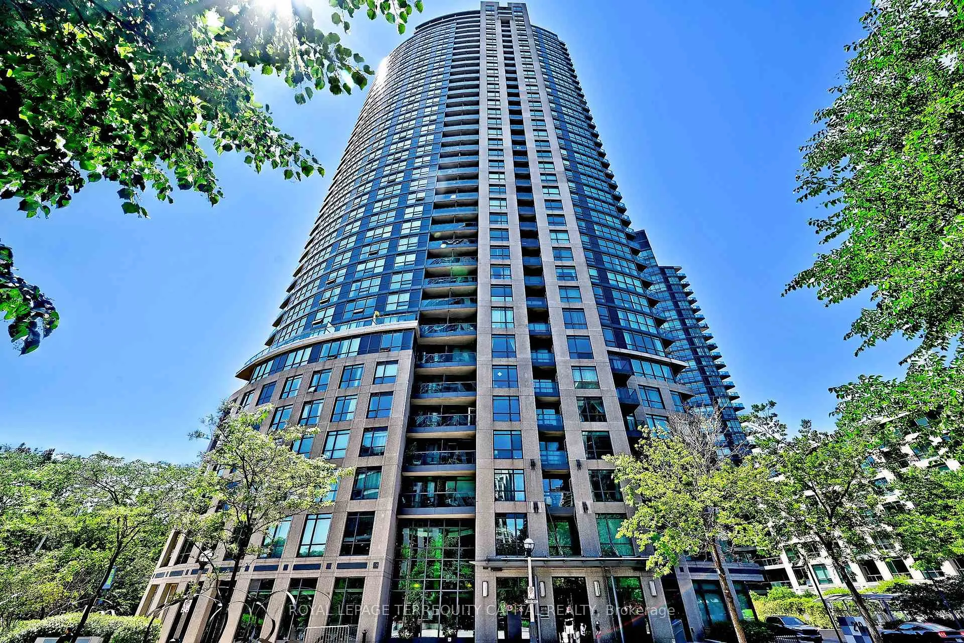 Photo 1 of Unit 405, 219 Fort York Boulevard, Toronto, Waterfront Communities — HOMEH