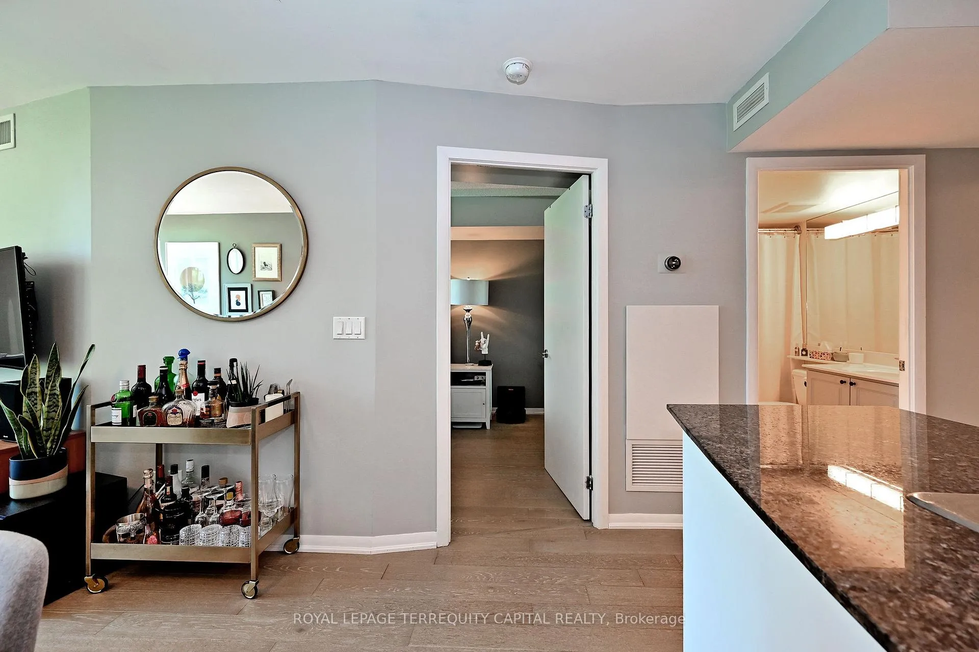 Photo 27 of Unit 405, 219 Fort York Boulevard, Toronto, Waterfront Communities — HOMEH