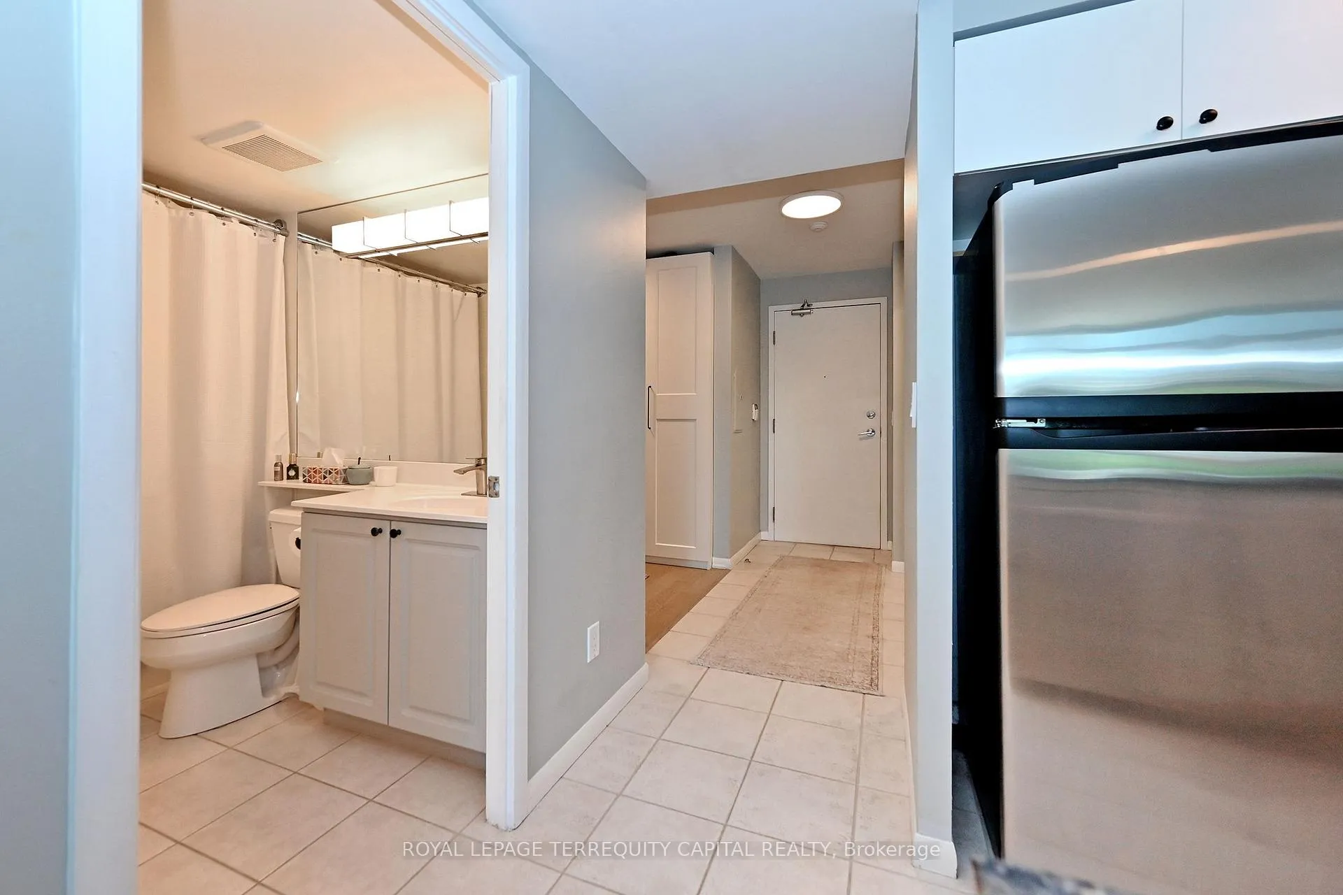 Photo 34 of Unit 405, 219 Fort York Boulevard, Toronto, Waterfront Communities — HOMEH