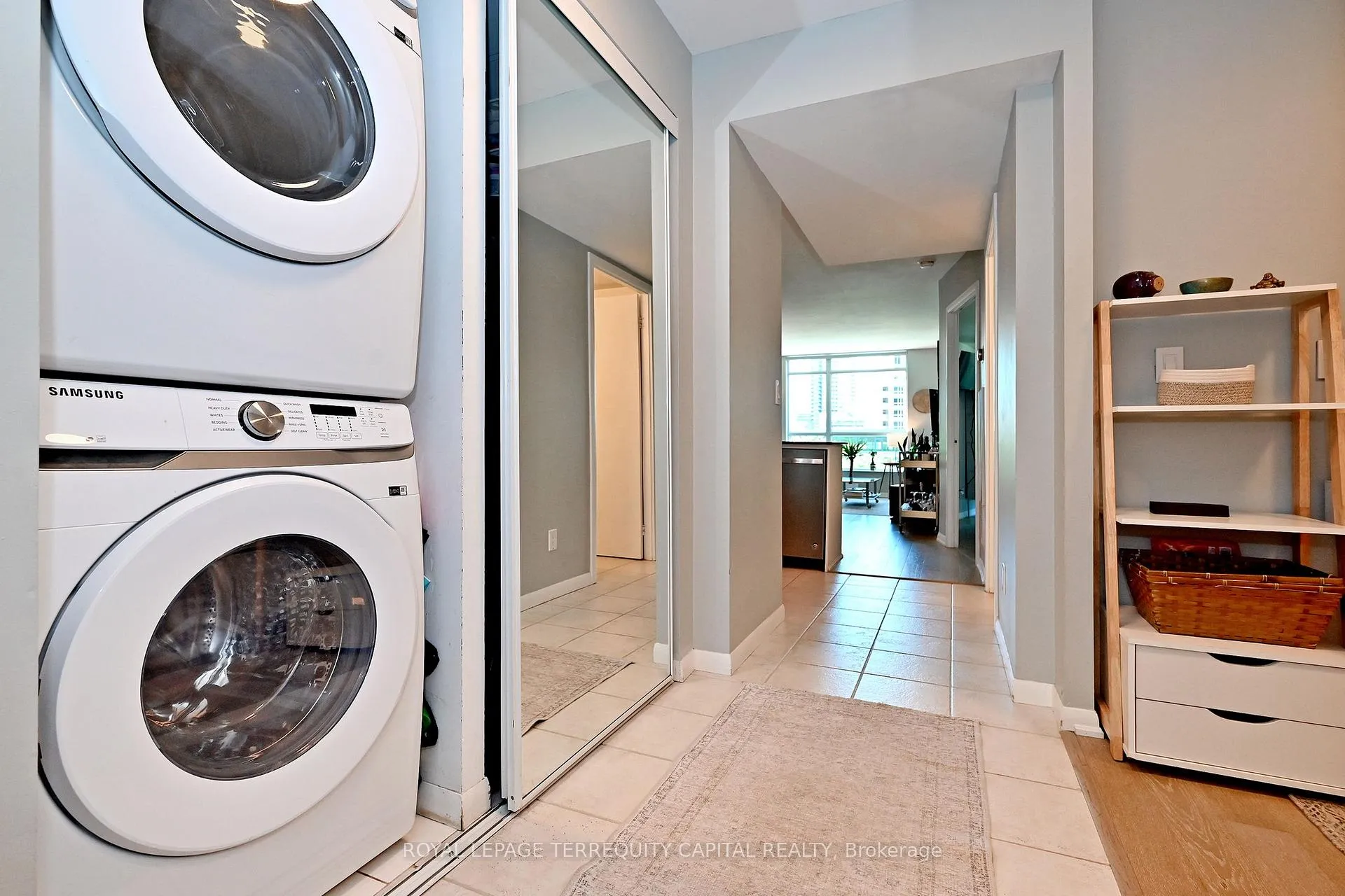 Photo 36 of Unit 405, 219 Fort York Boulevard, Toronto, Waterfront Communities — HOMEH