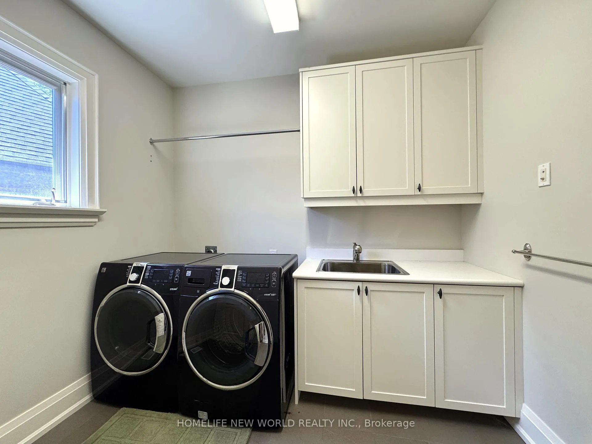 Photo 32 of 64 Montressor Drive, North York, St. Andrew-Windfields — HOMEH