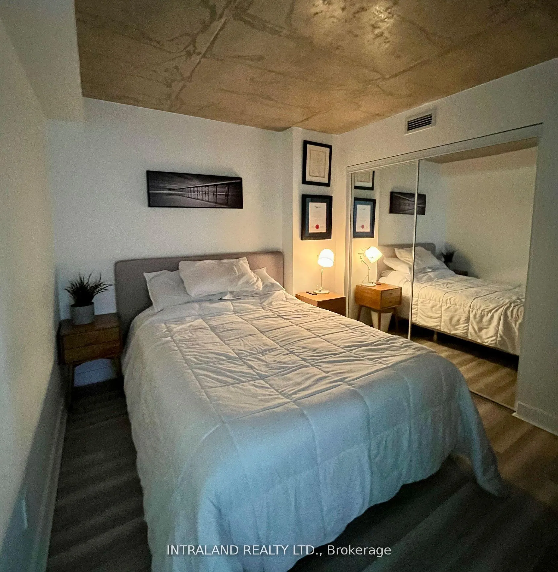 Photo 3 of Unit 1411, 100 Western Battery Road, Toronto, Niagara — HOMEH