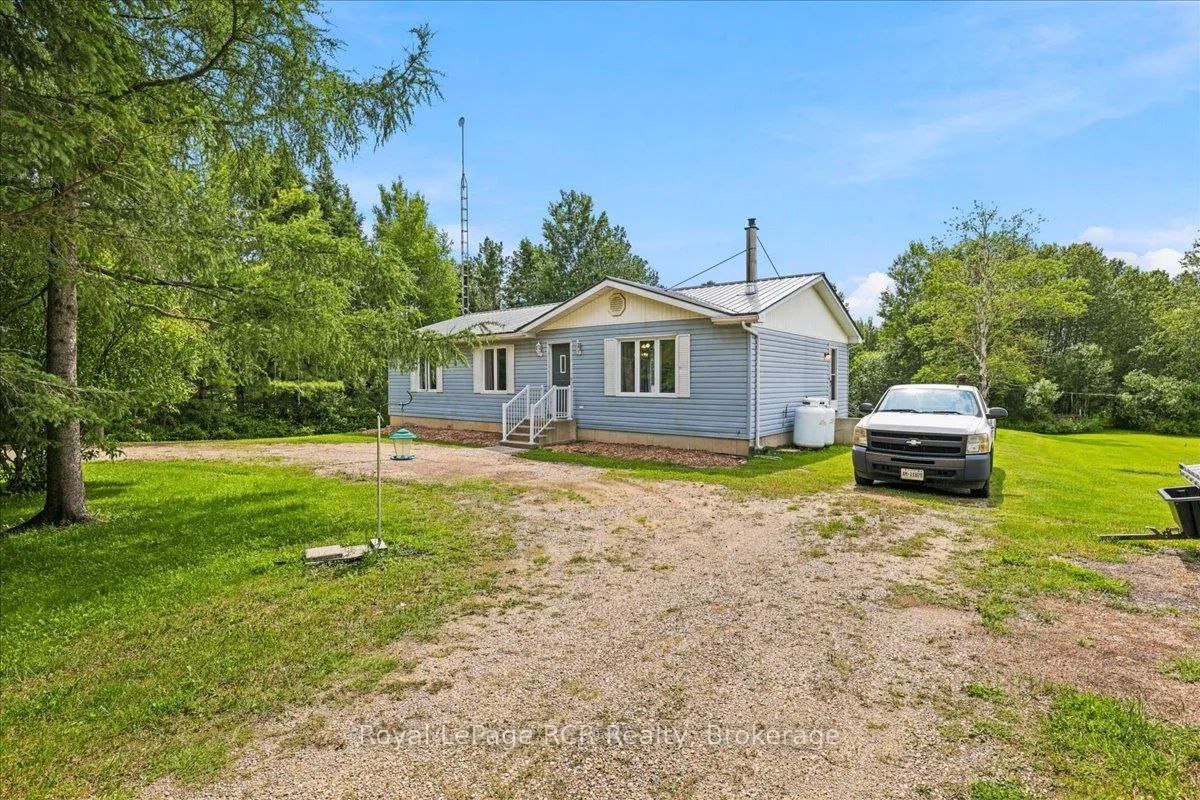 Photo 2 of 111466 Grey Rd 14, Southgate — HOMEH