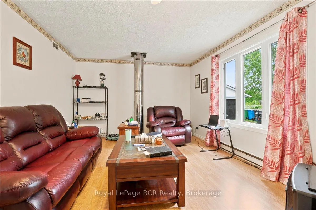 Photo 6 of 111466 Grey Rd 14, Southgate — HOMEH