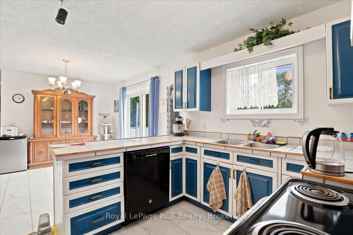 Photo 10 of 111466 Grey Rd 14, Southgate — HOMEH
