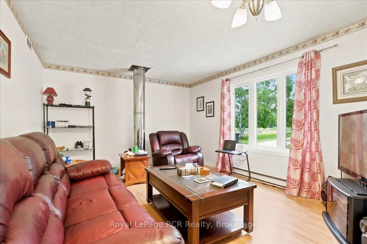Photo 18 of 111466 Grey Rd 14, Southgate — HOMEH