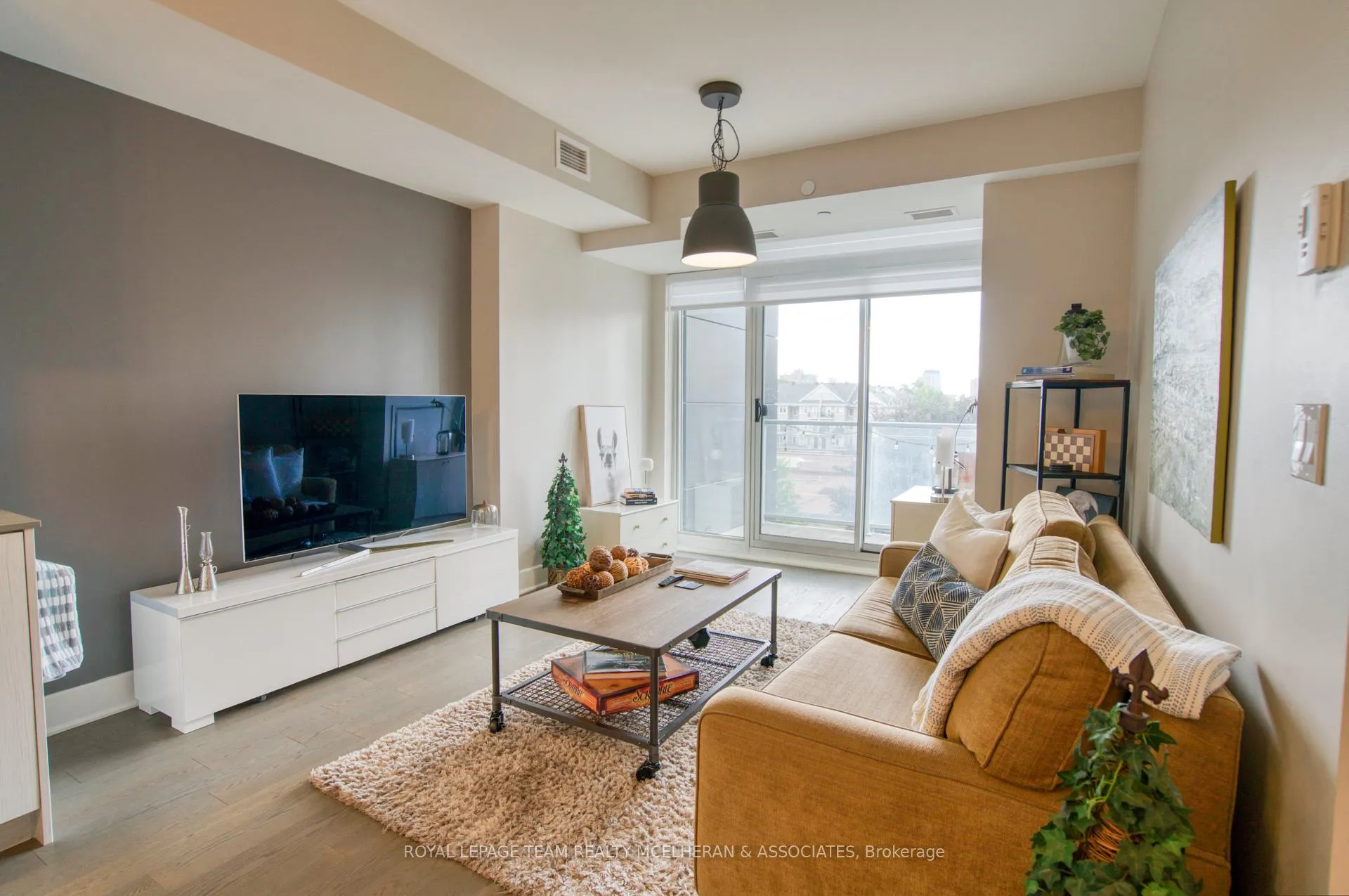 Photo 11 of Unit 514, 255 Bay Street, Ottawa, Ottawa Centre — HOMEH