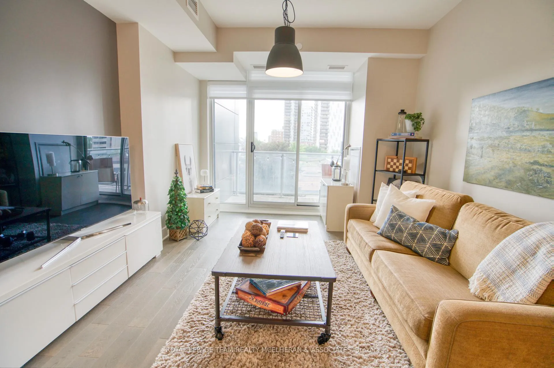 Photo 12 of Unit 514, 255 Bay Street, Ottawa, Ottawa Centre — HOMEH