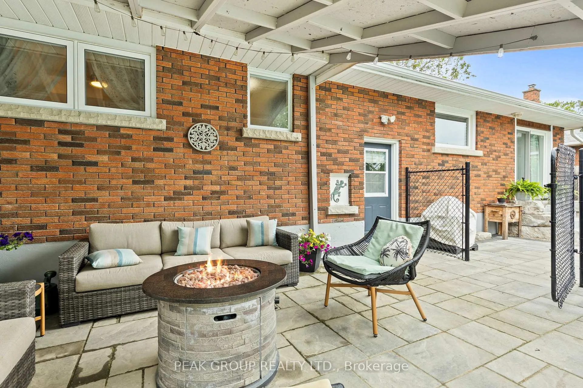 Photo 42 of 8 Roxanne Drive, St. Catharines, Bunting/Linwell — HOMEH