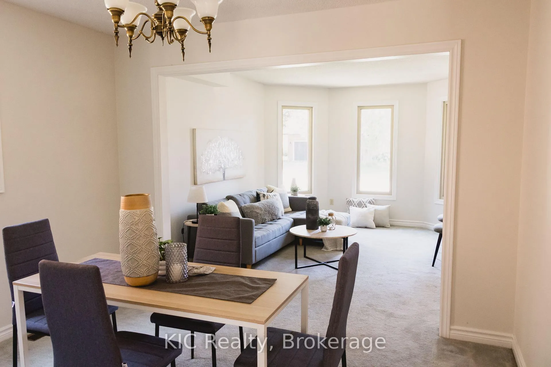 Photo 4 of 1013 Booth Street, Cobourg — HOMEH