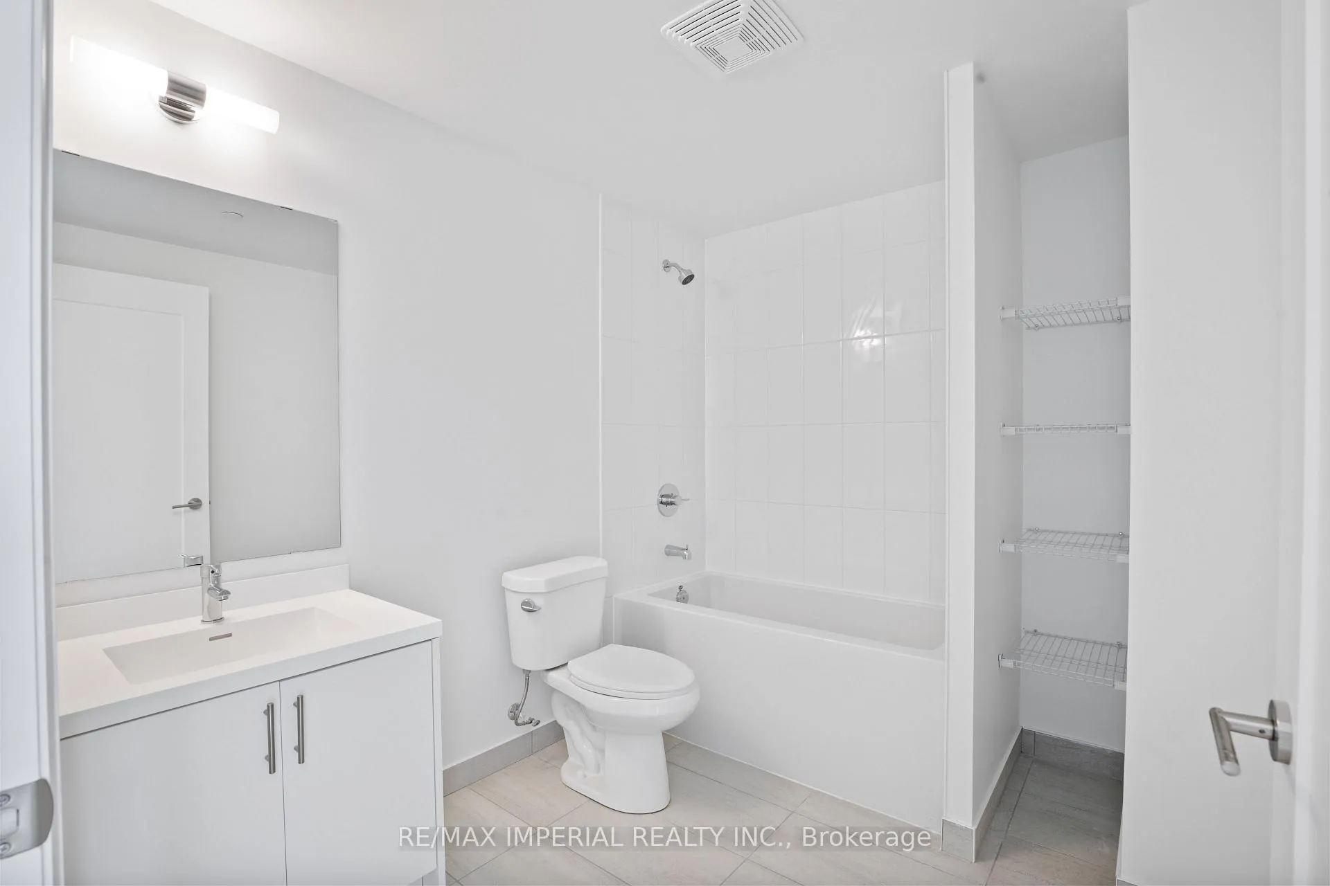 Photo 16 of Unit 423, 412 Silver Maple Road, Oakville, Joshua Meadows — HOMEH